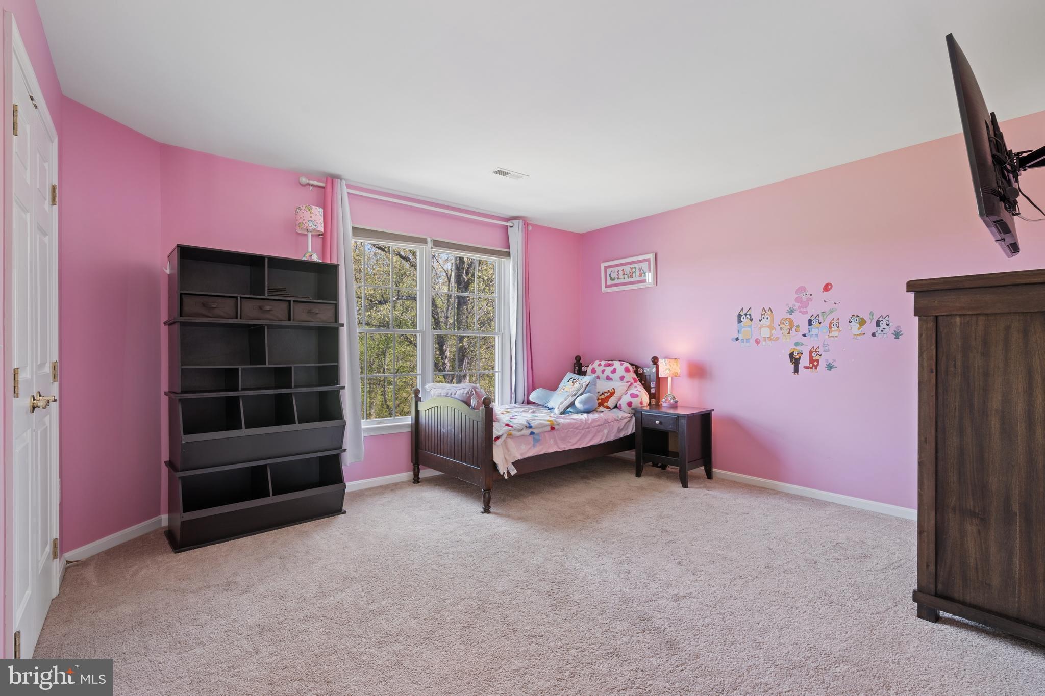 HOLLY HILLS - Residential