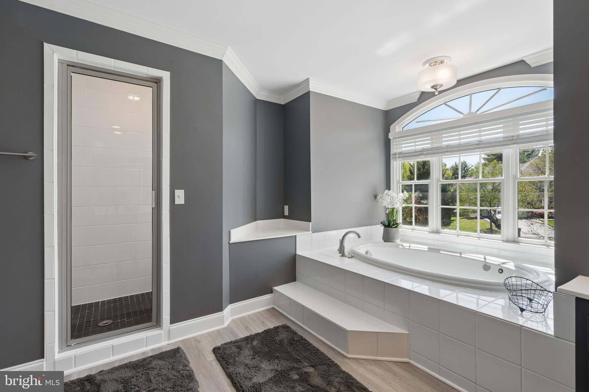 HOLLY HILLS - Residential