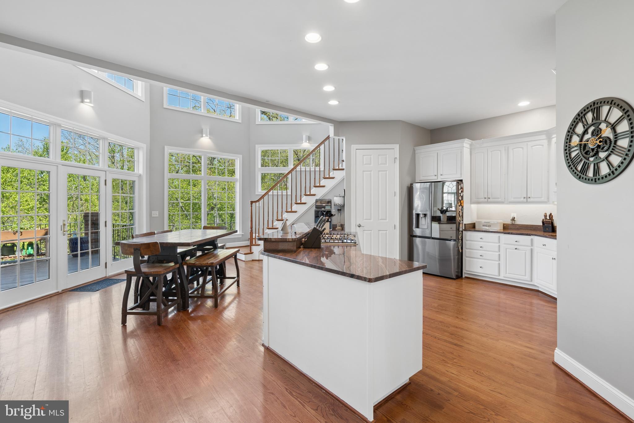 HOLLY HILLS - Residential