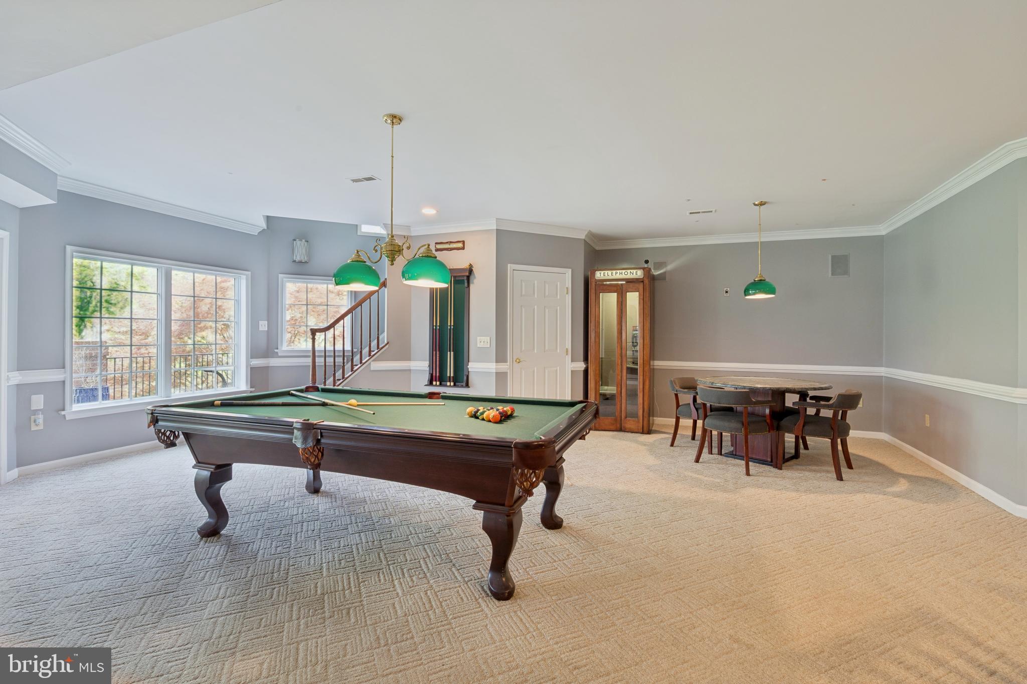 HOLLY HILLS - Residential