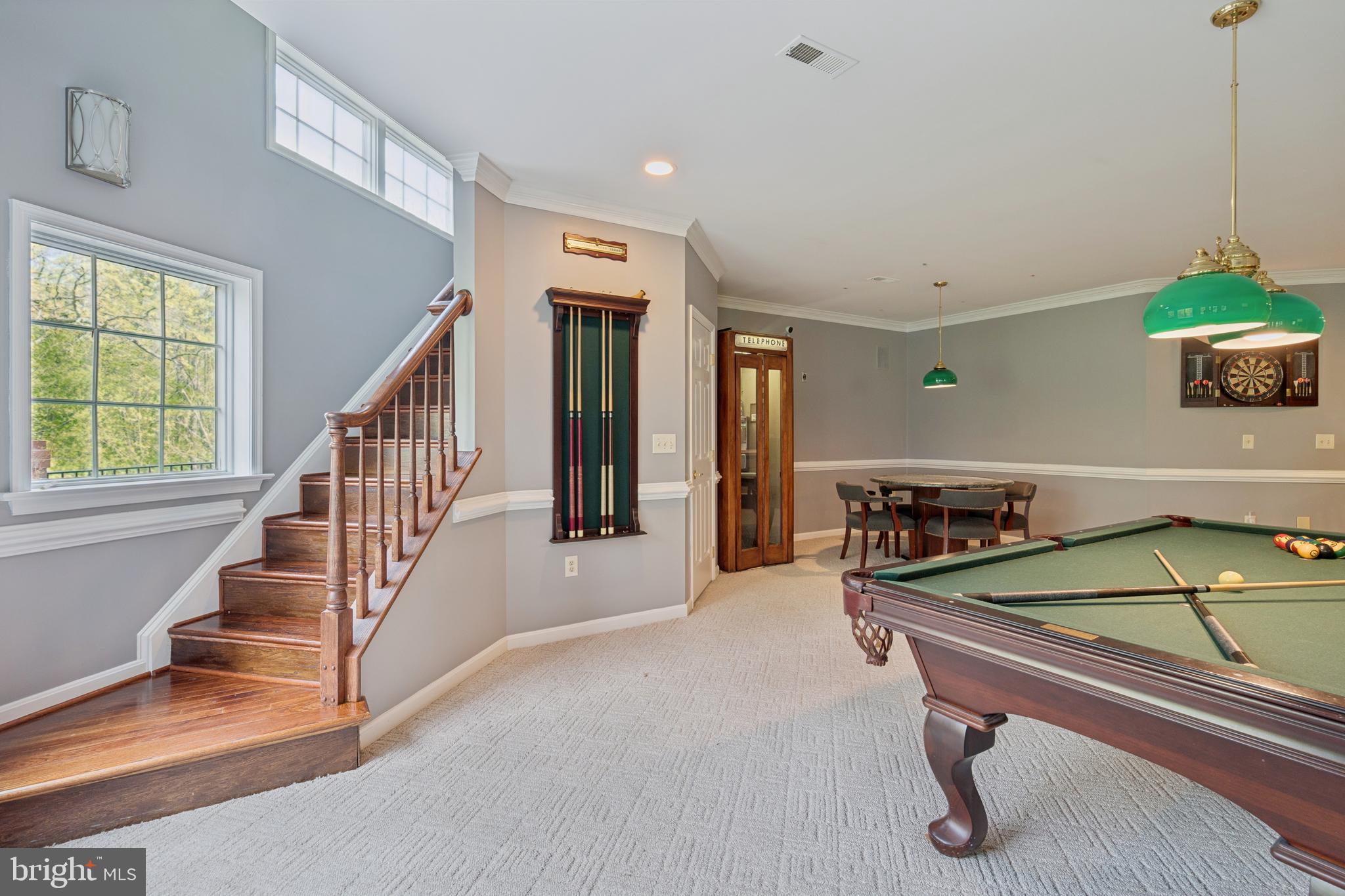 HOLLY HILLS - Residential