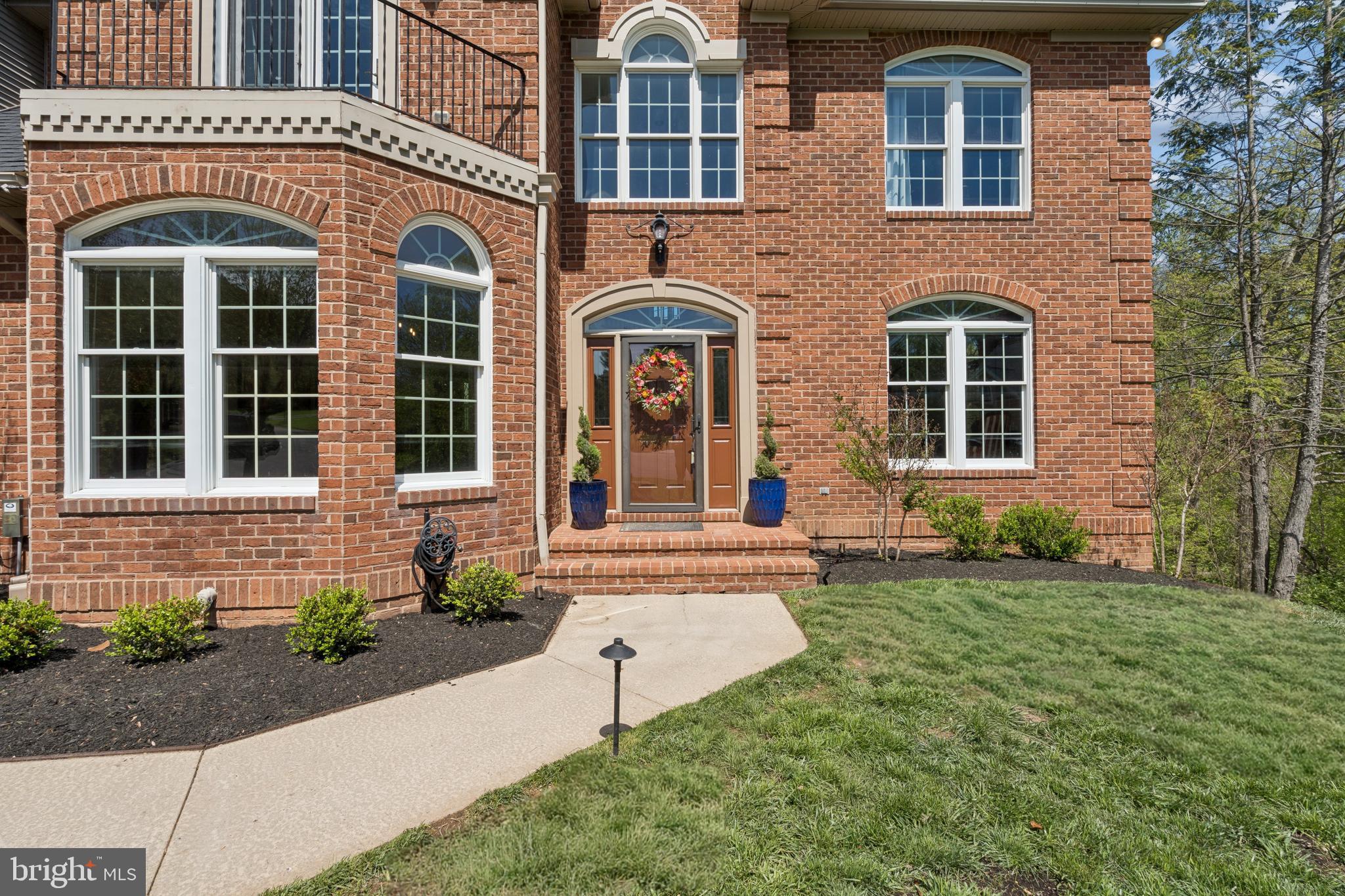 HOLLY HILLS - Residential