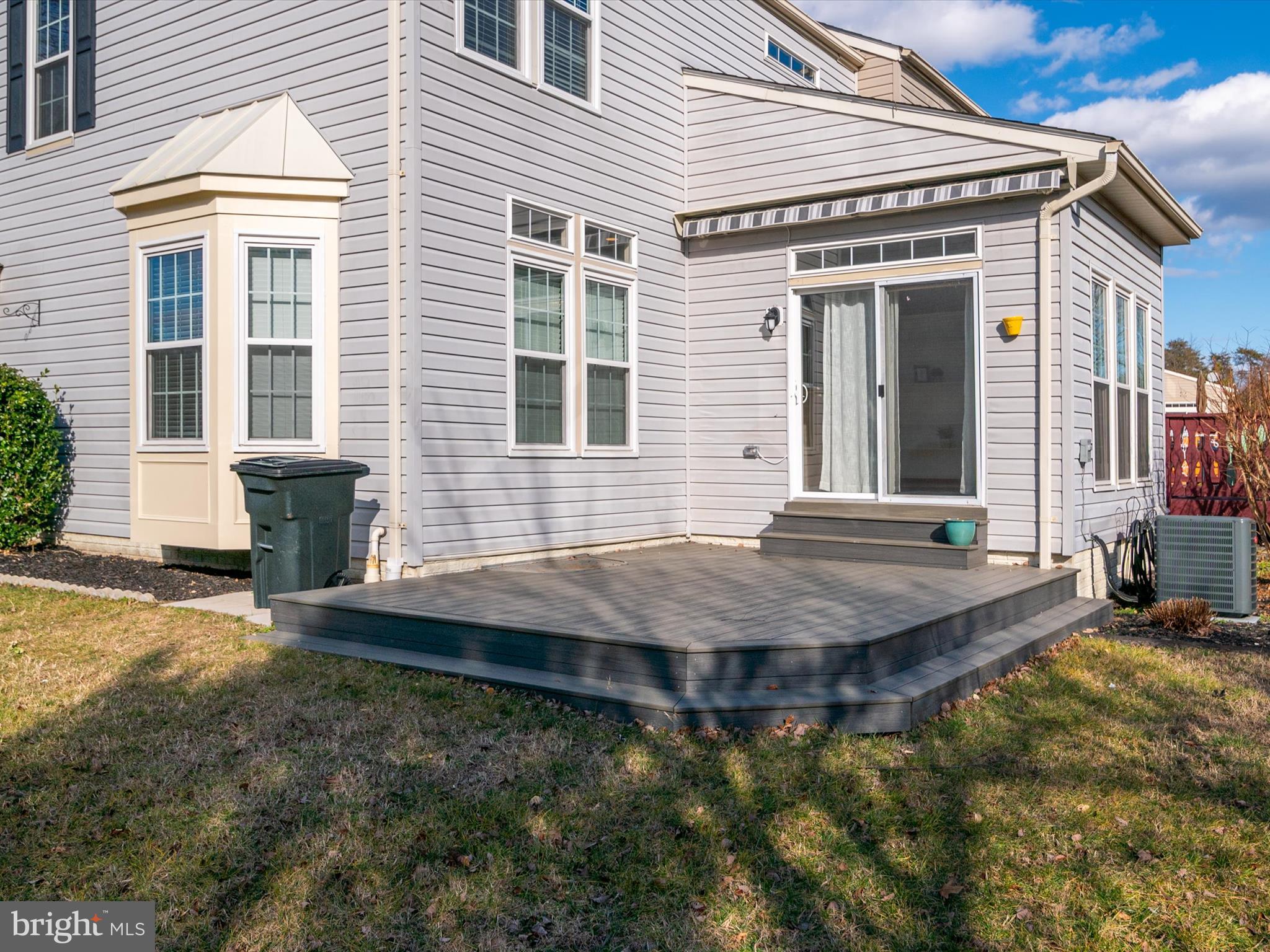 SEVEN OAKS - Residential