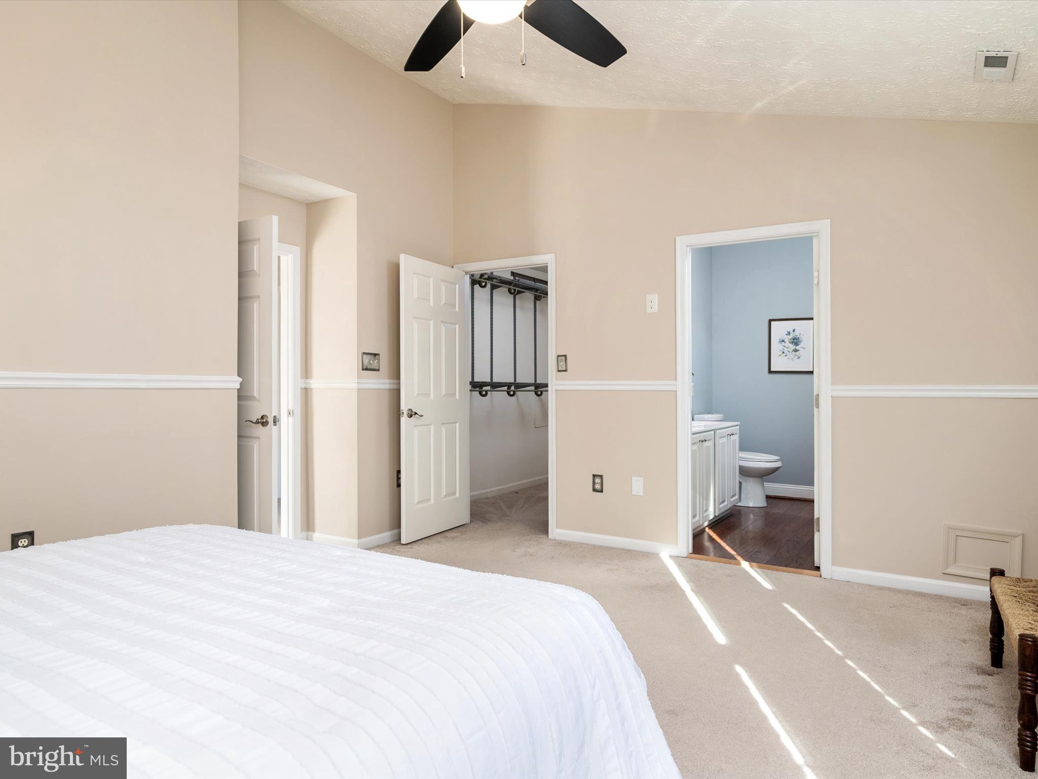 SEVEN OAKS - Residential