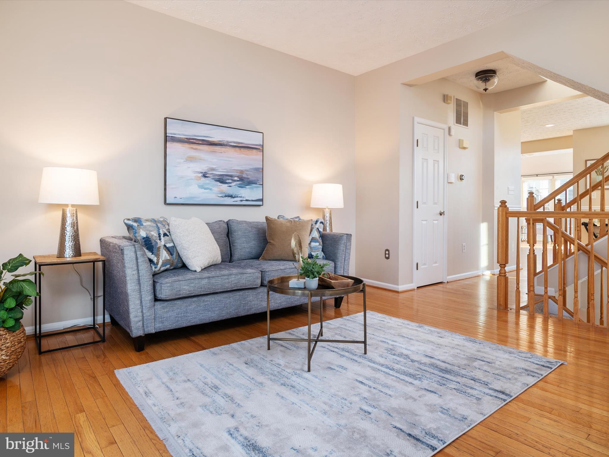 SEVEN OAKS - Residential