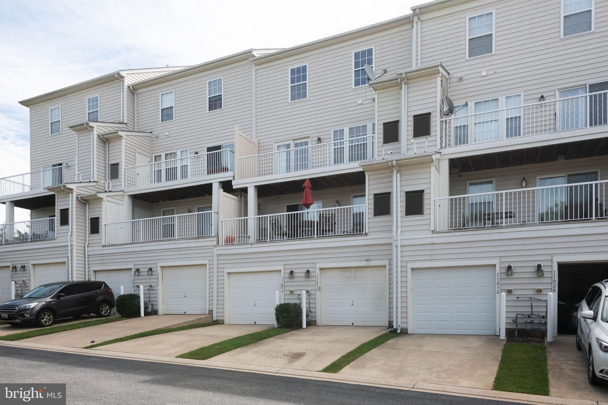 VILLAGE OF MILL RUN - Residential