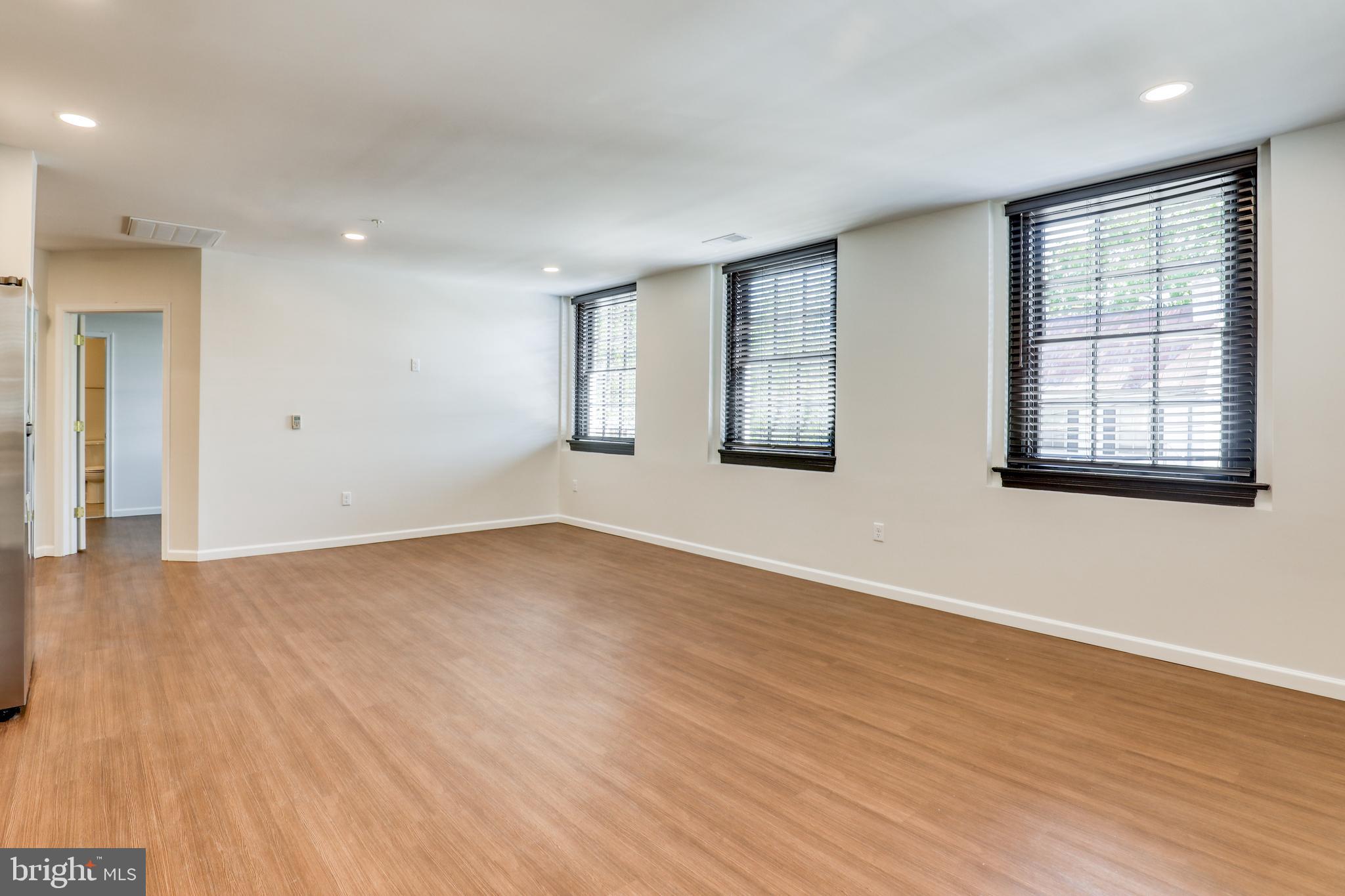 OLD TOWN WINCHESTER - Residential Lease