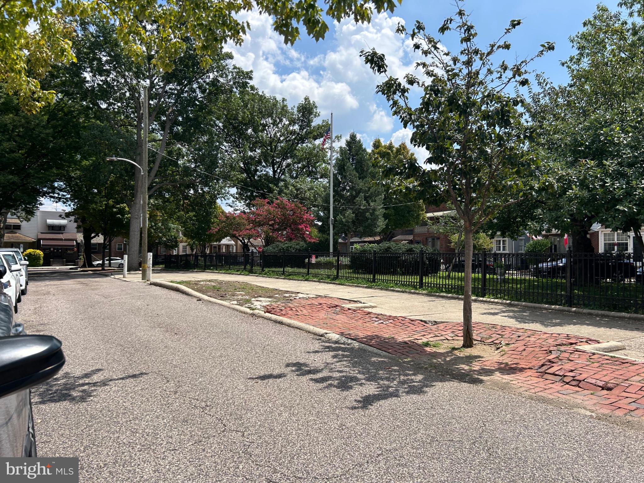 725 MOLLBORE TERRACE