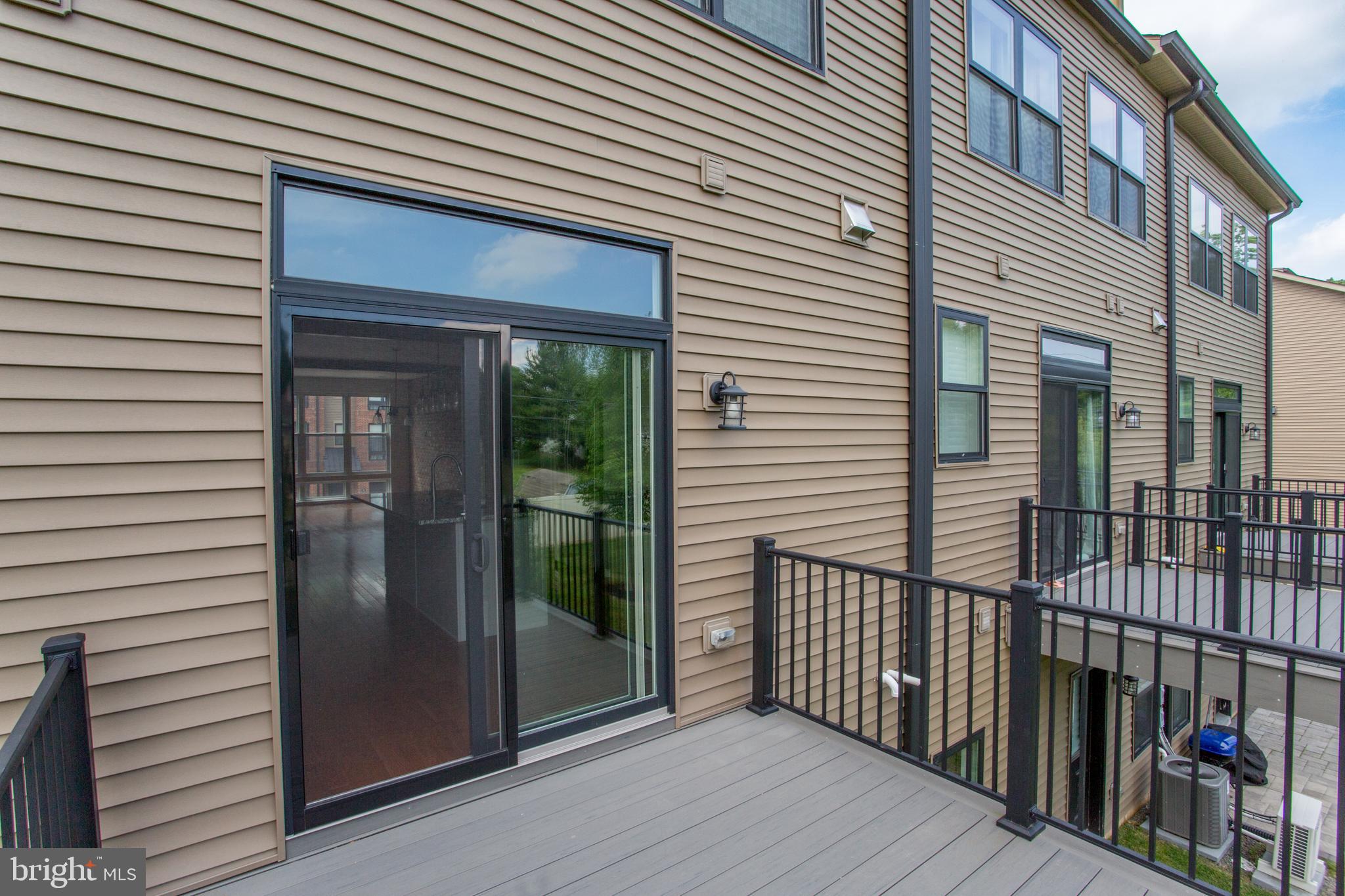 THE BRICKYARD - Residential Lease