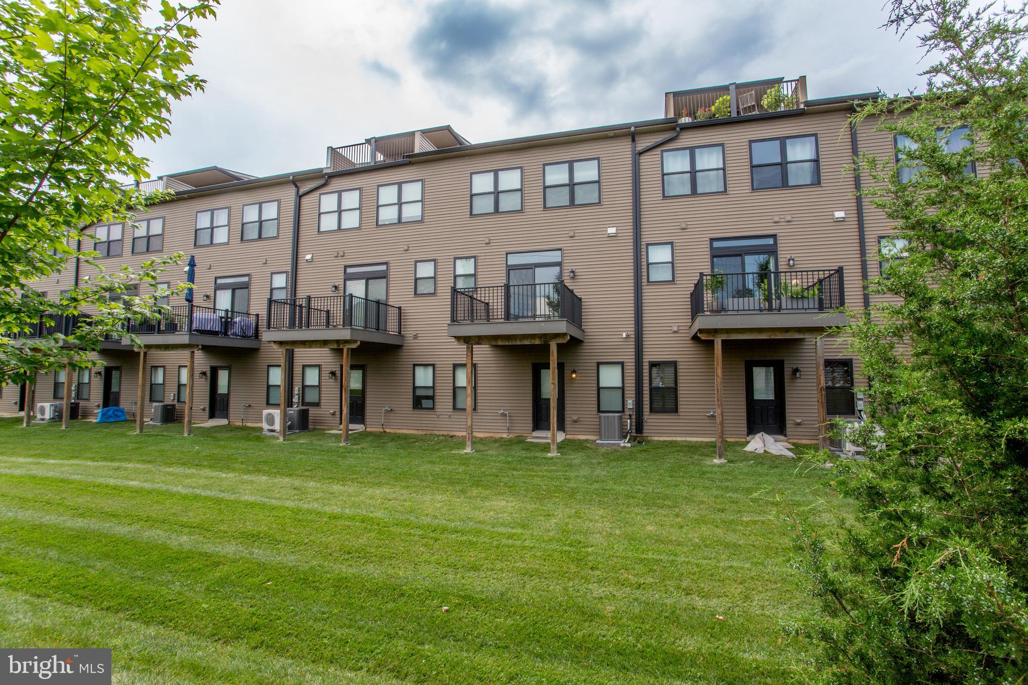 THE BRICKYARD - Residential Lease