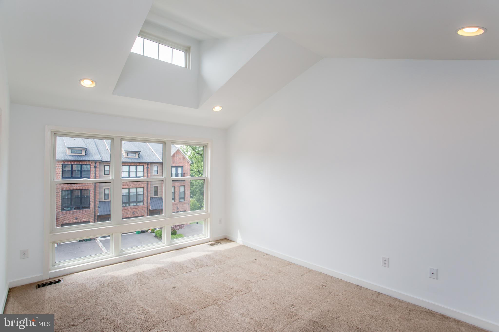 THE BRICKYARD - Residential Lease