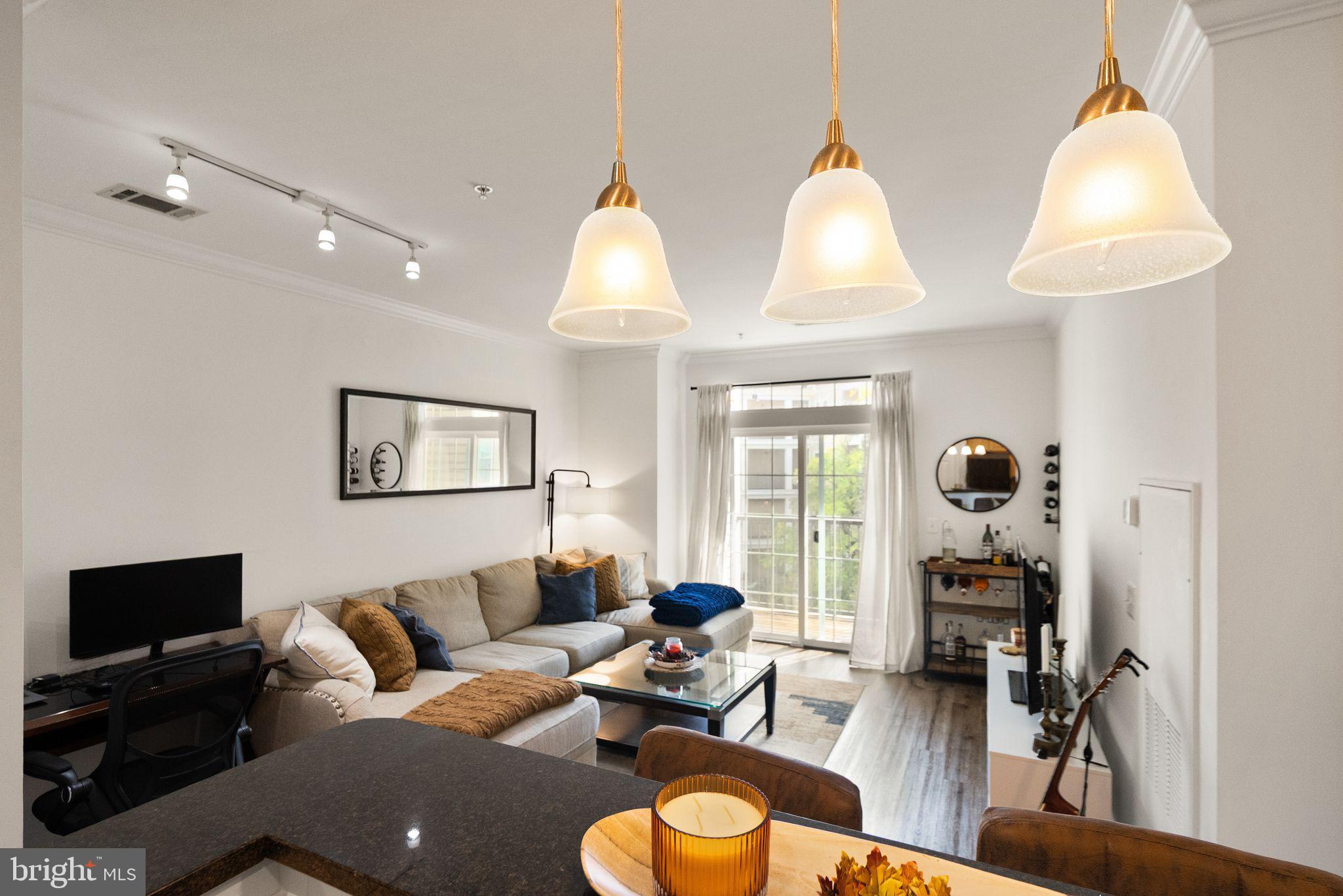 GROVE AT ARLINGTON - Residential