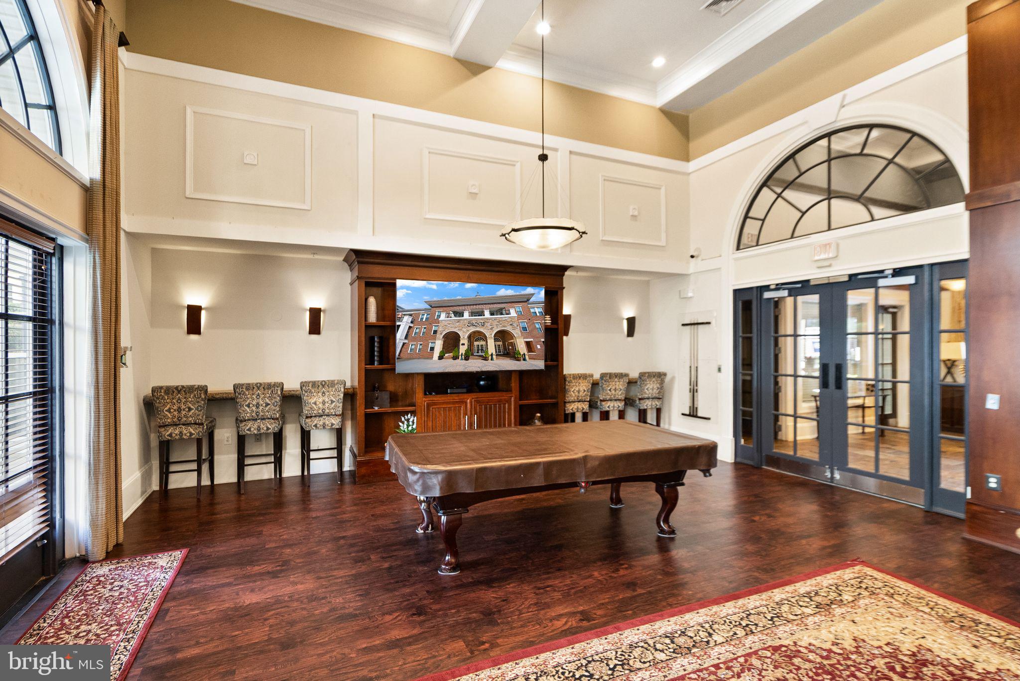 GROVE AT ARLINGTON - Residential