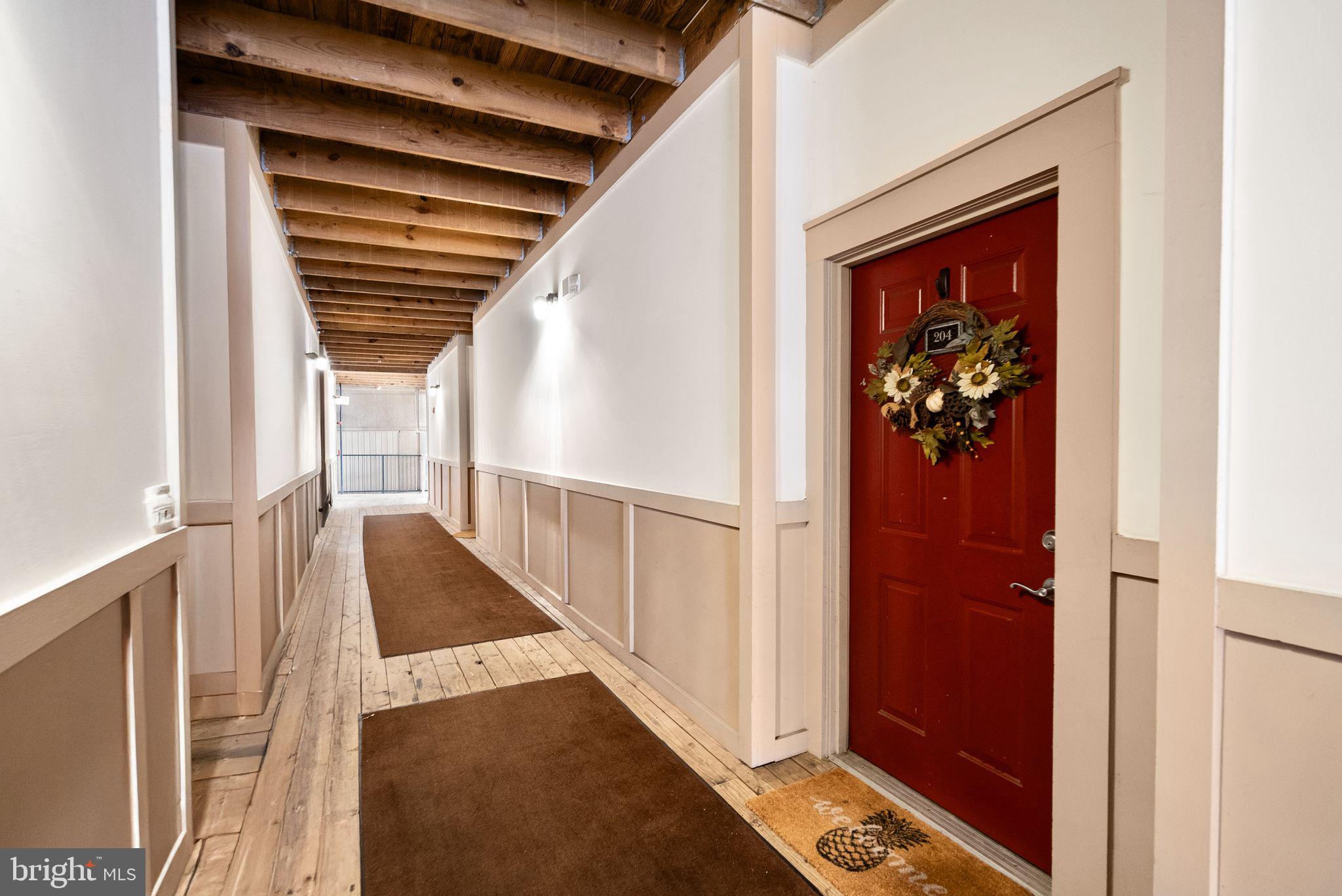 GROVE AT ARLINGTON - Residential