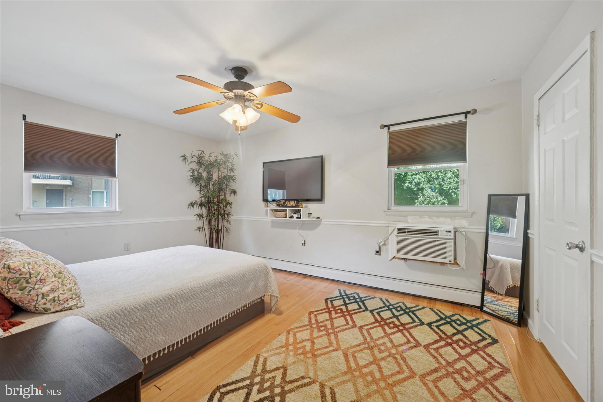 RIVER TERRACE - Residential