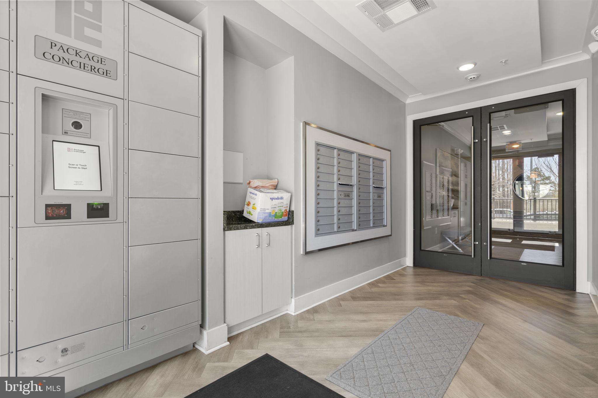 LOFTS AT RESTON STATION - Residential