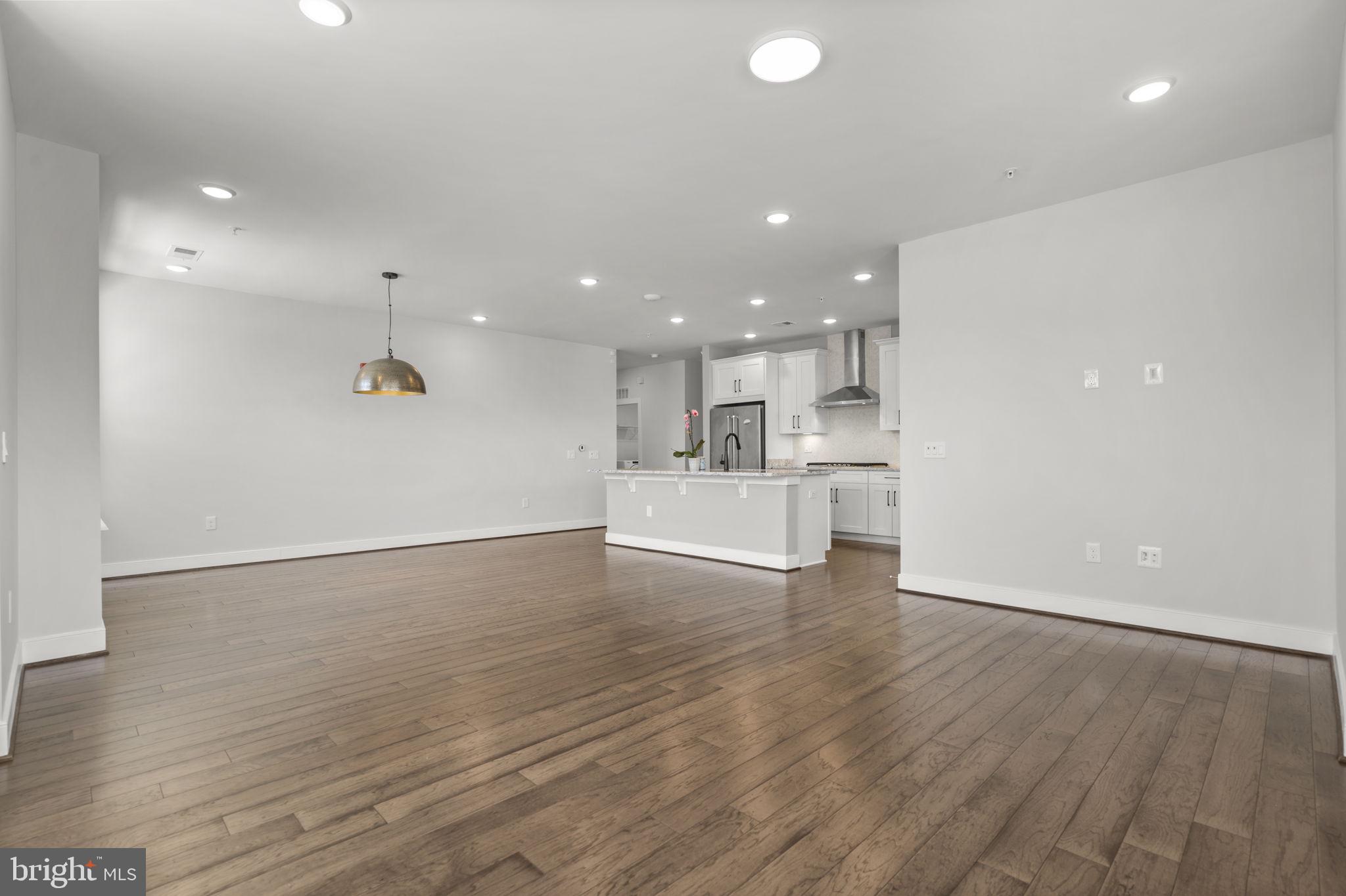 LOFTS AT RESTON STATION - Residential