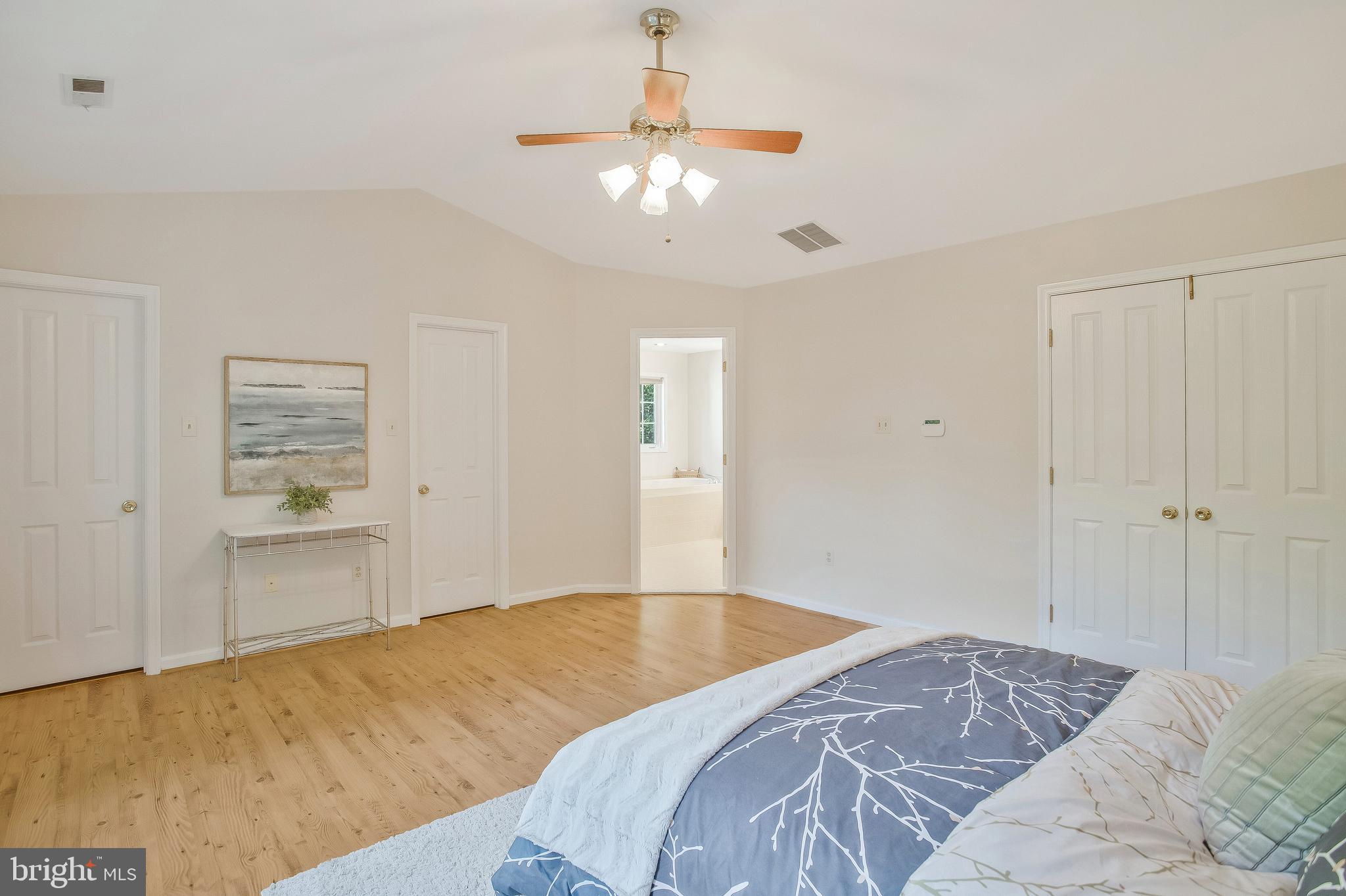 VILLAGE OF RIVER HILL - Residential