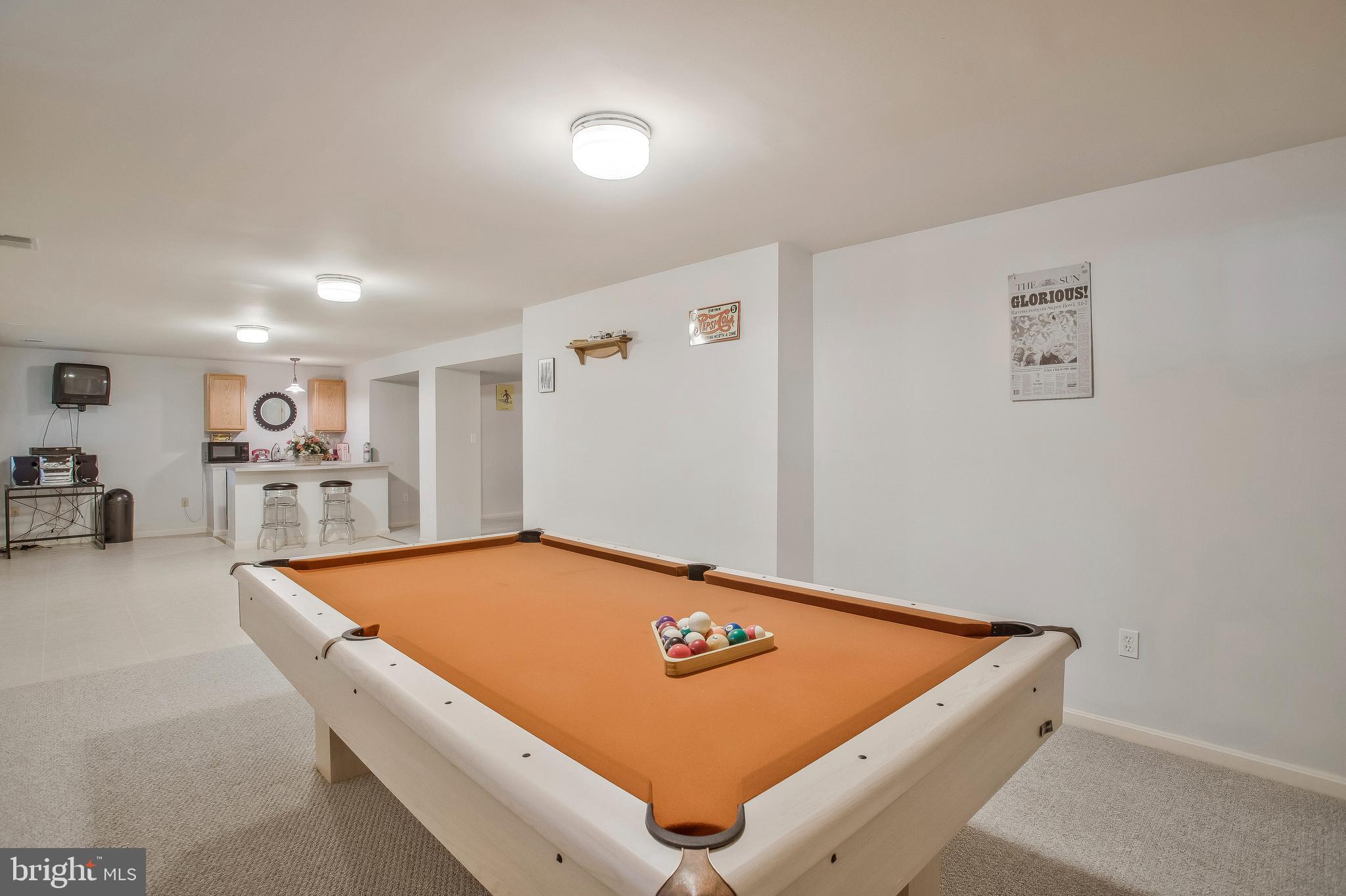 VILLAGE OF RIVER HILL - Residential