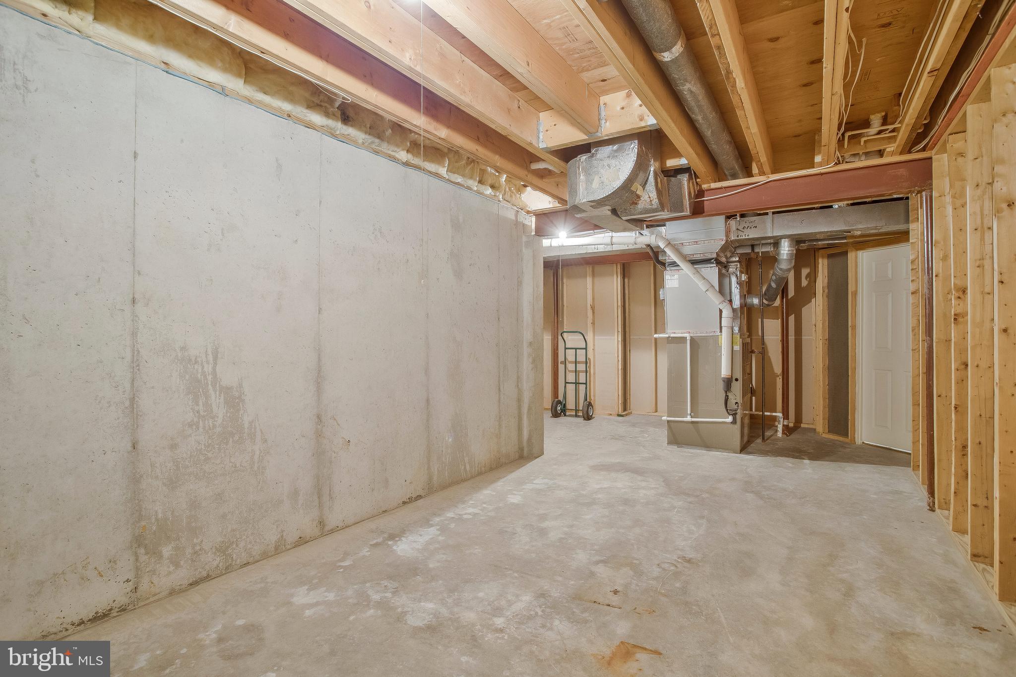 VILLAGE OF RIVER HILL - Residential