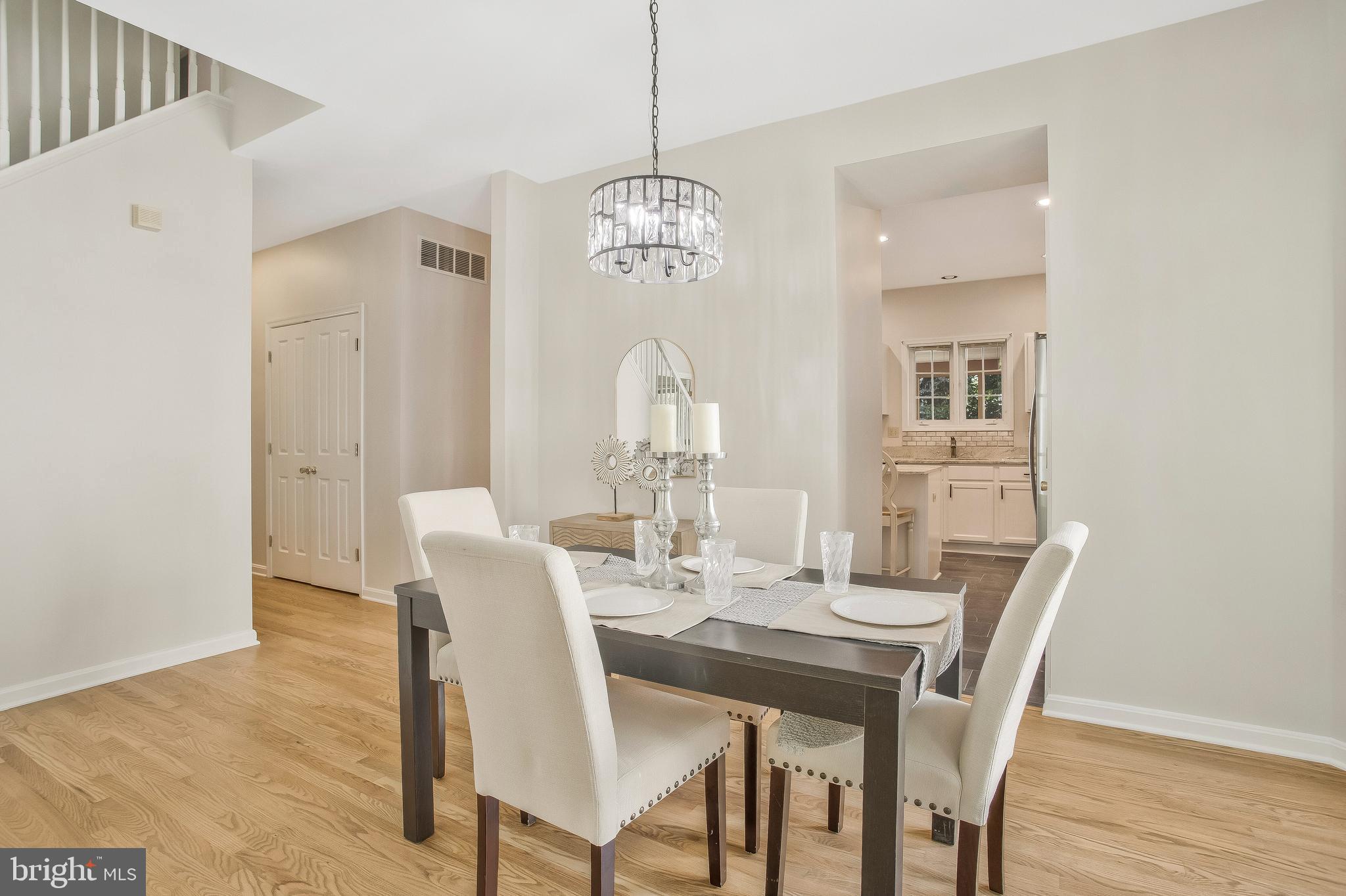 VILLAGE OF RIVER HILL - Residential