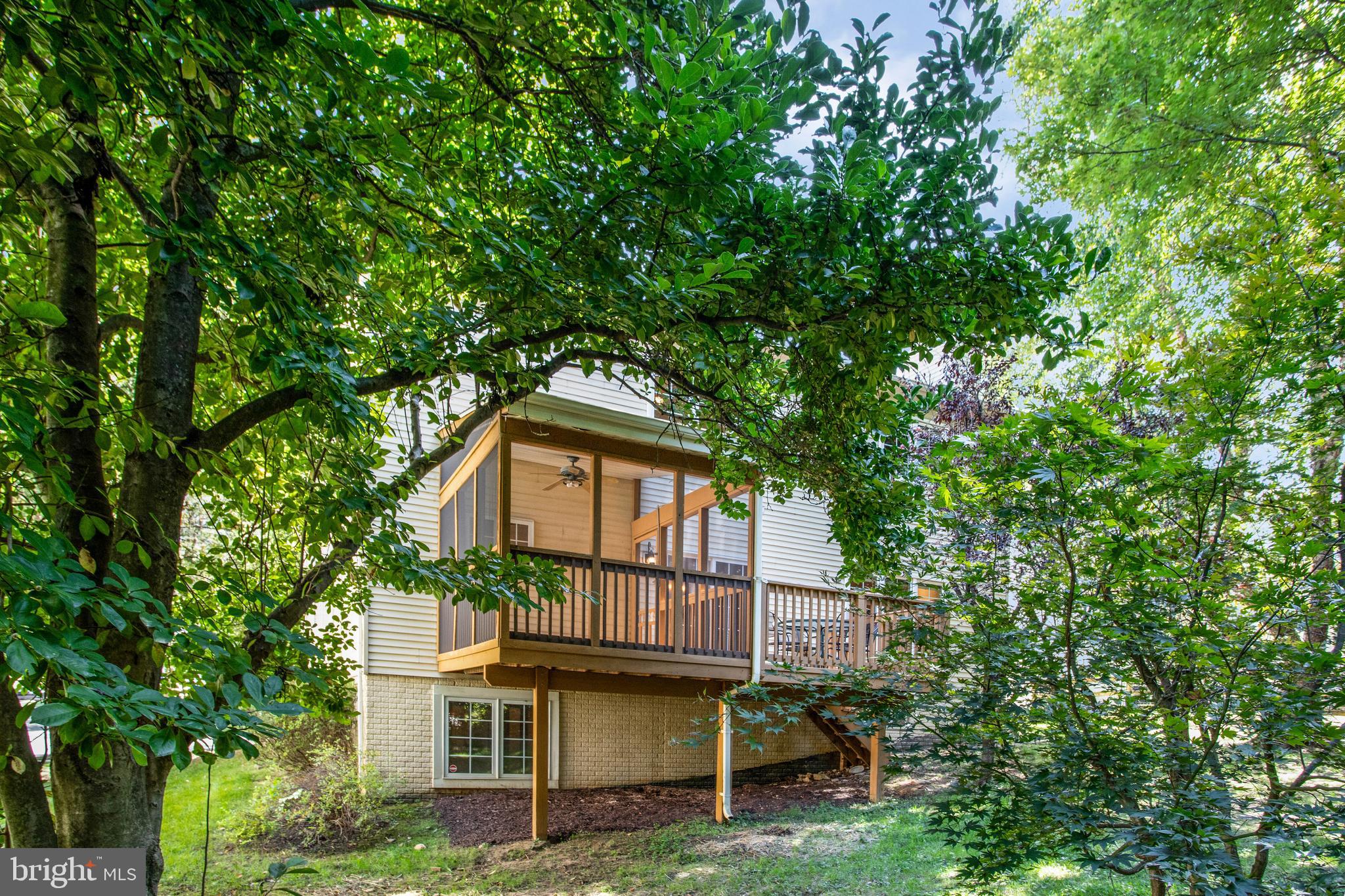 VILLAGE OF RIVER HILL - Residential