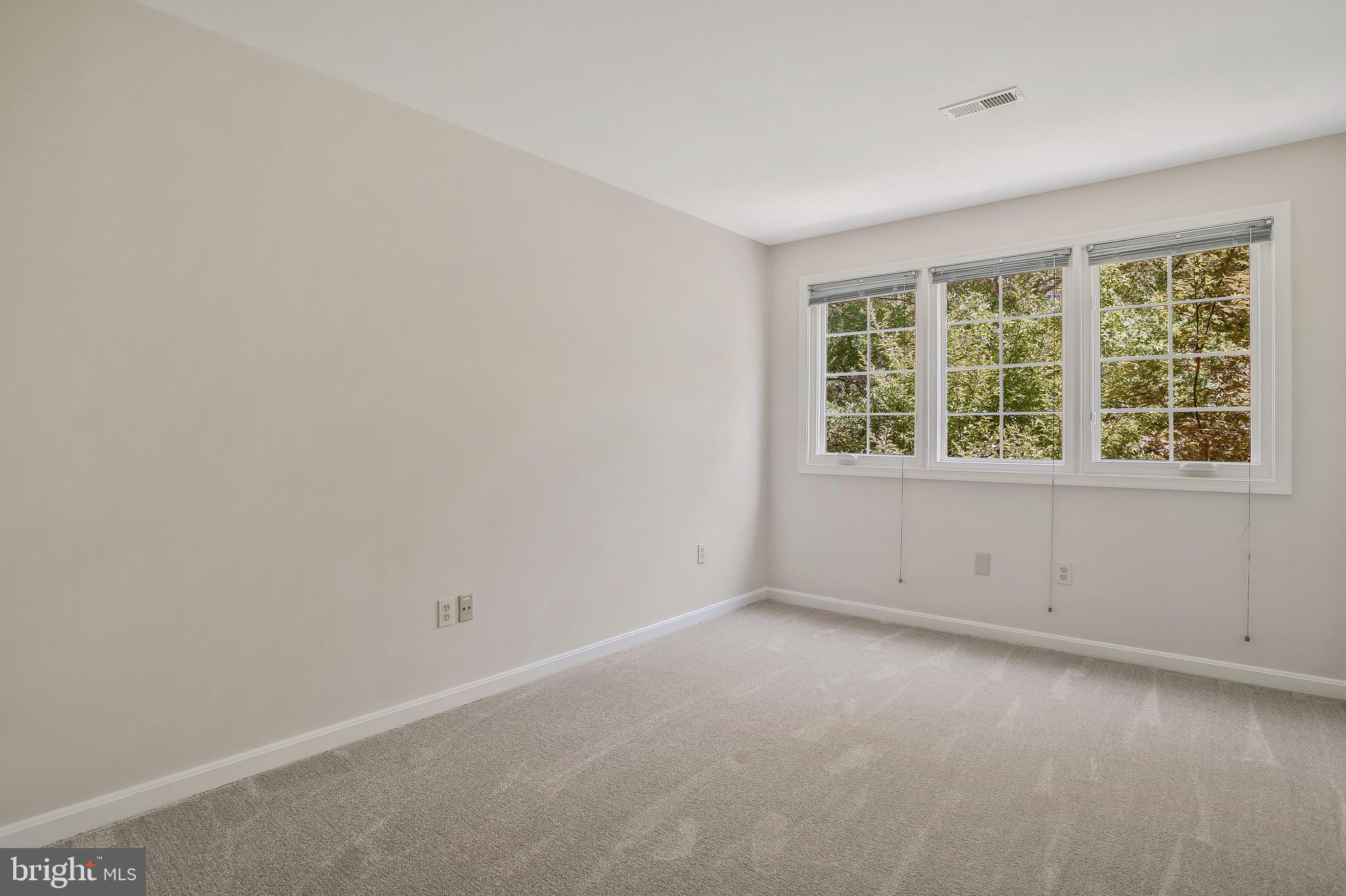 VILLAGE OF RIVER HILL - Residential