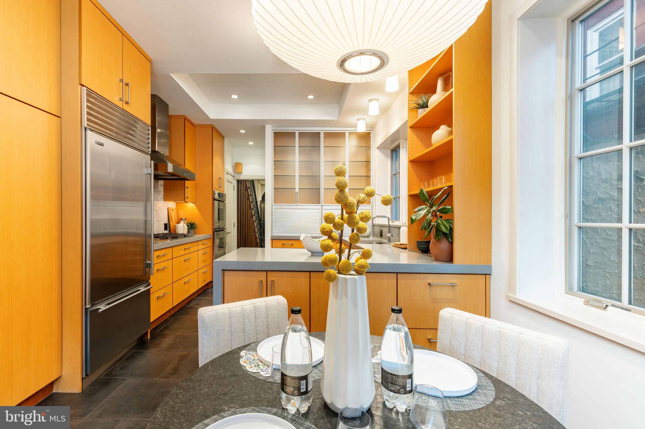 SOCIETY HILL - Residential