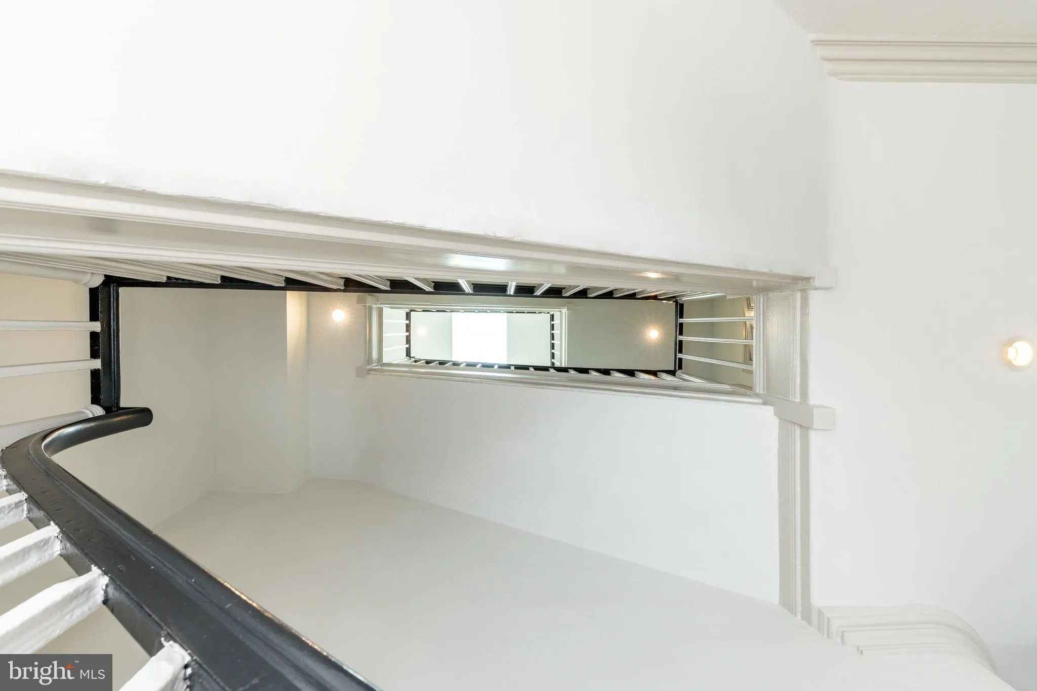 Philadelphia, Pennsylvania 19106, United States, 4 Bedrooms Bedrooms, ,4 BathroomsBathrooms,Residential,Contingent,120539