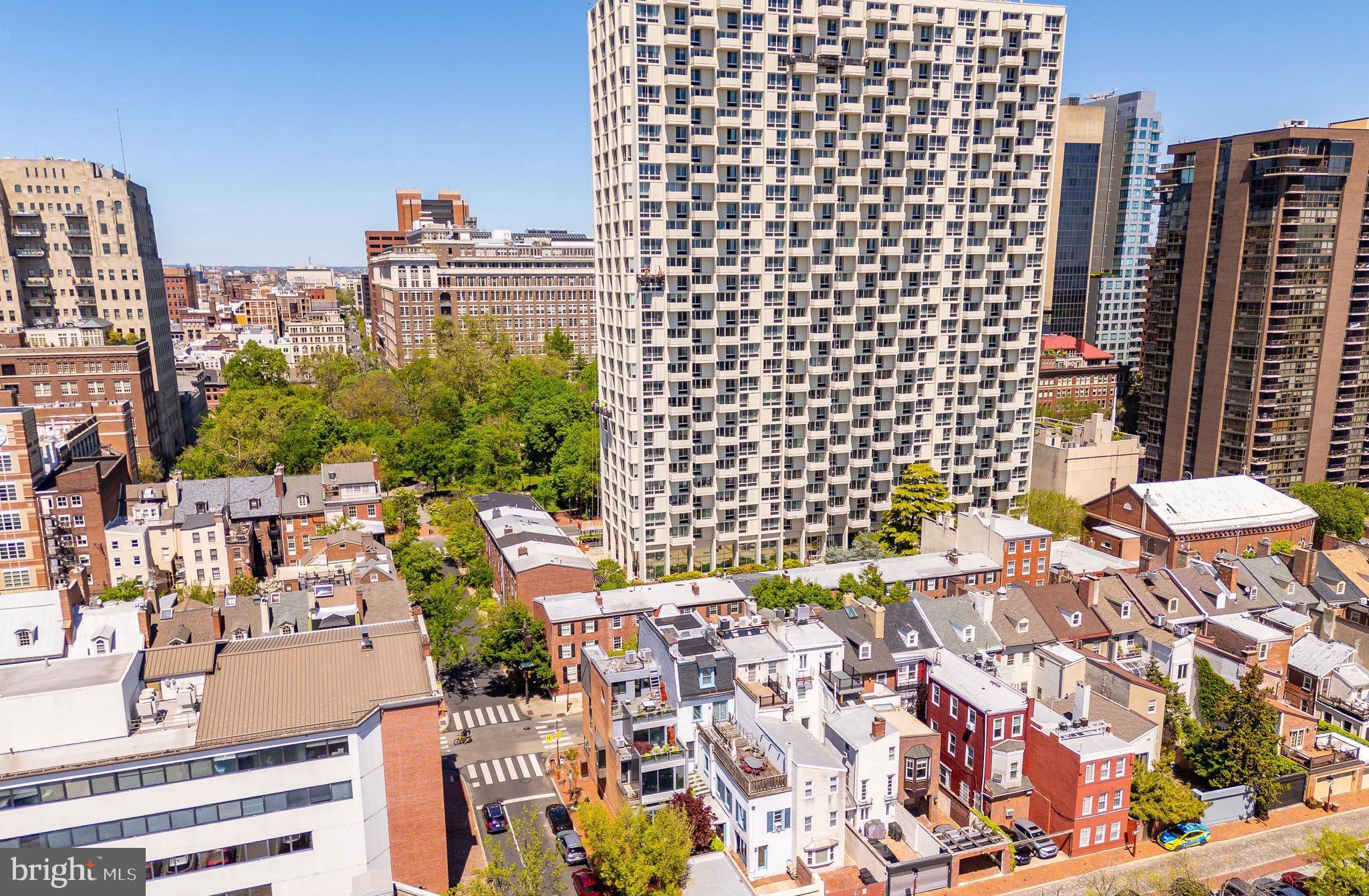 SOCIETY HILL - Residential