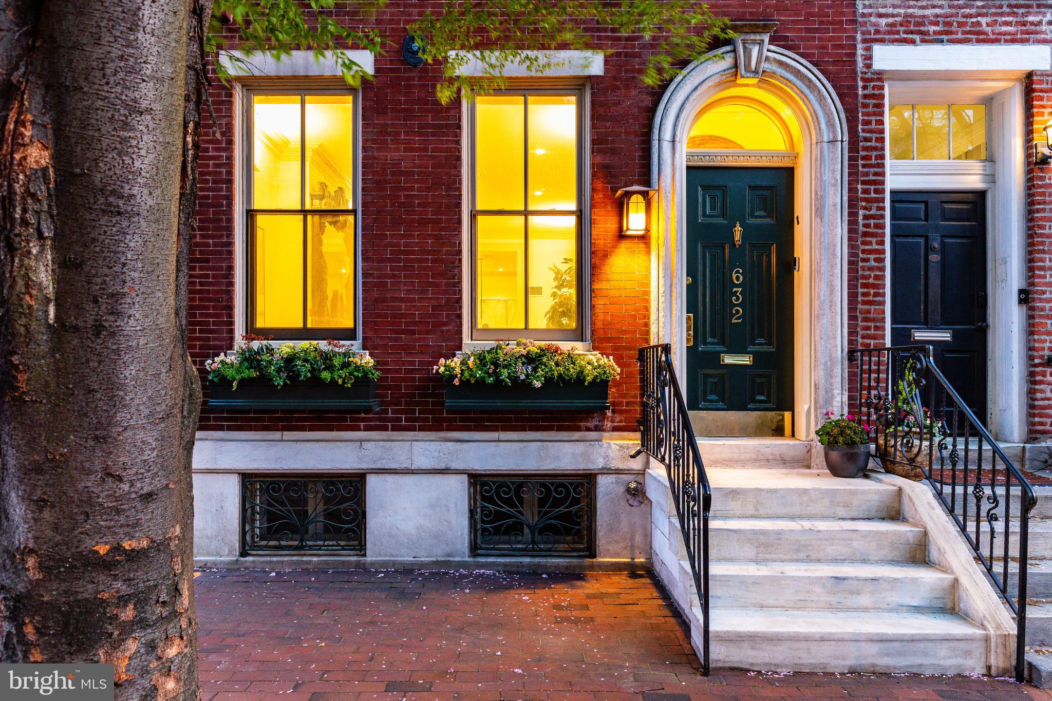 SOCIETY HILL - Residential