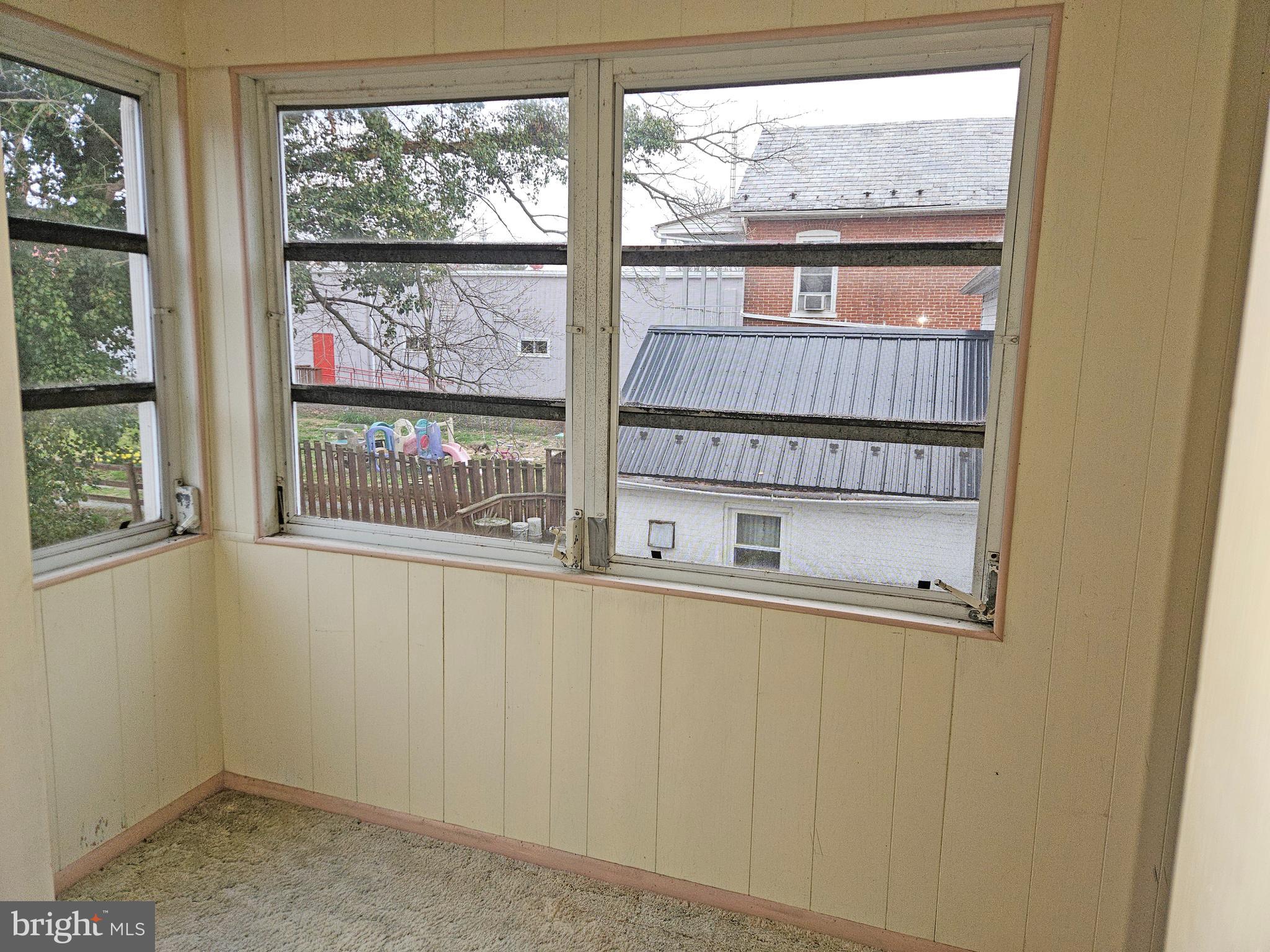 MERCERSBURG BOROUGH - Residential