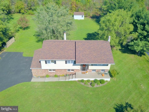 Photo of 129 Graterford Rd, SCHWENKSVILLE, PA 19473 (MLS # PAMC2196768)