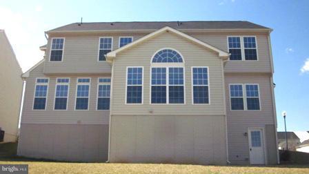 LAKELAND PLACE - Residential