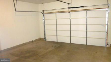 LAKELAND PLACE - Residential