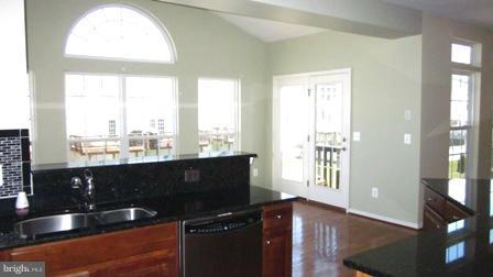 LAKELAND PLACE - Residential