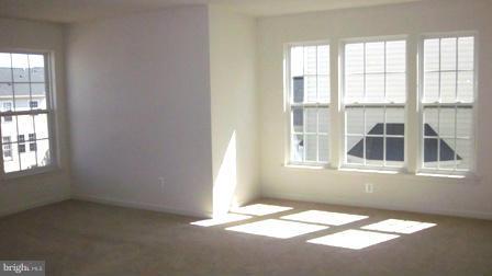 LAKELAND PLACE - Residential