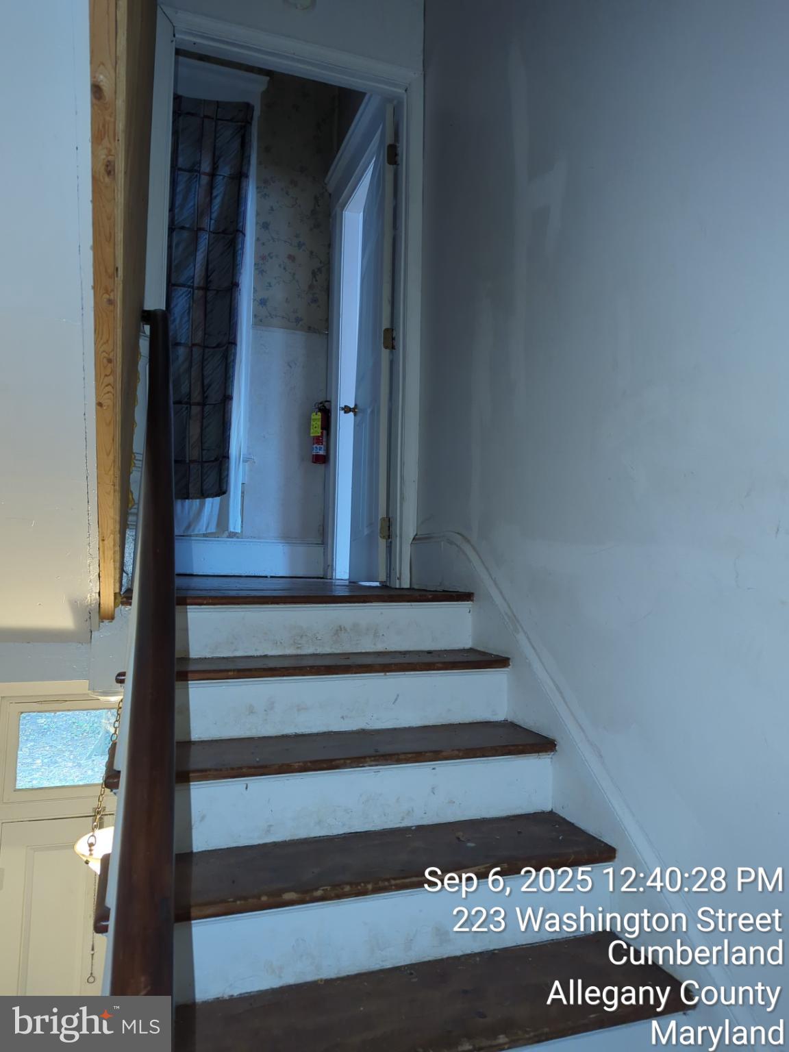 WEST SIDE - Residential