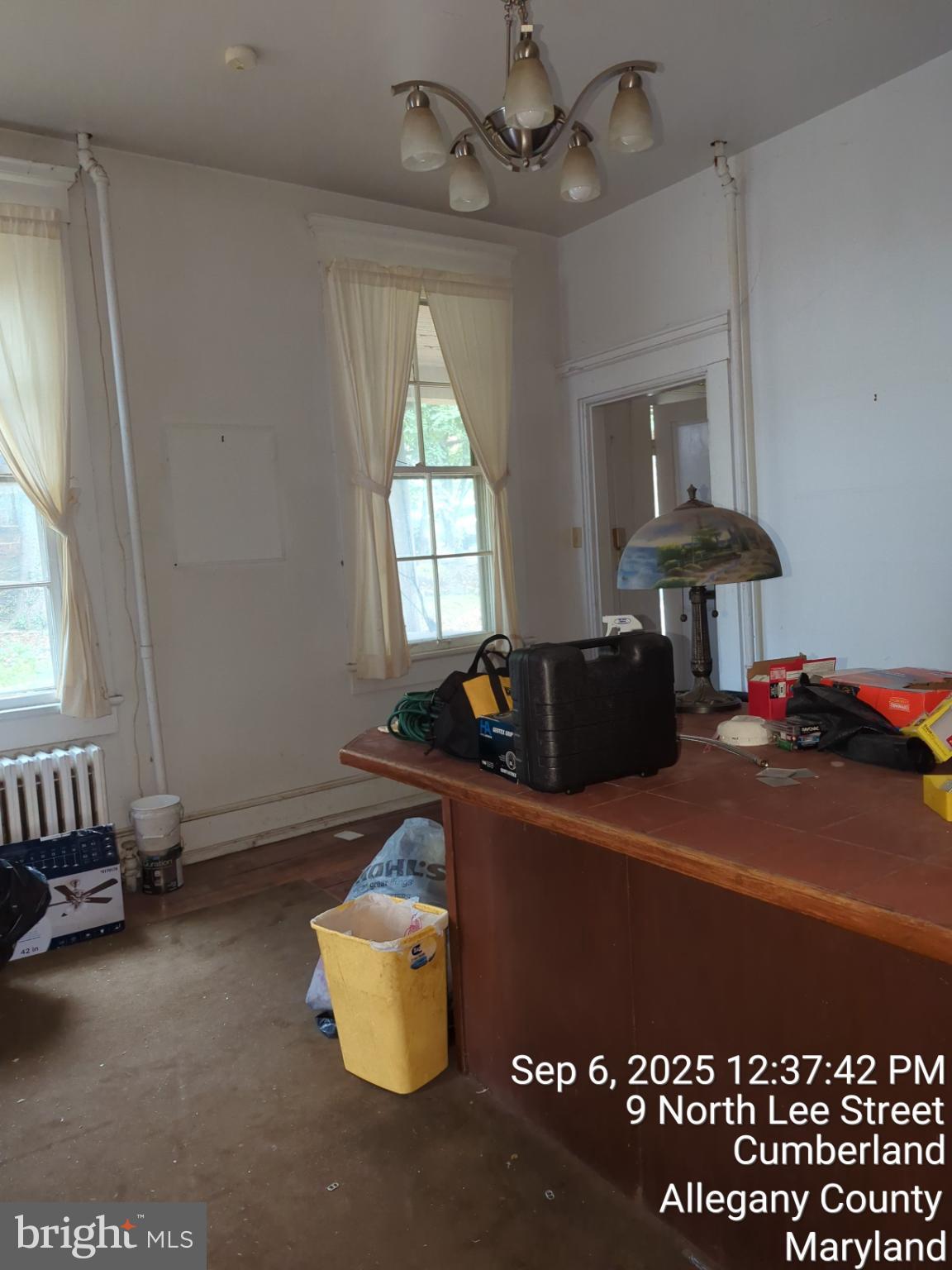 WEST SIDE - Residential