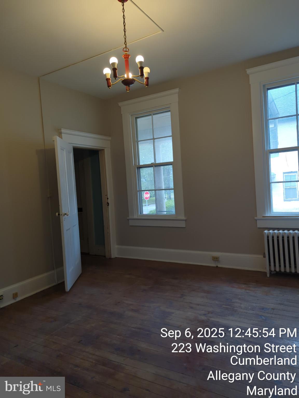 WEST SIDE - Residential