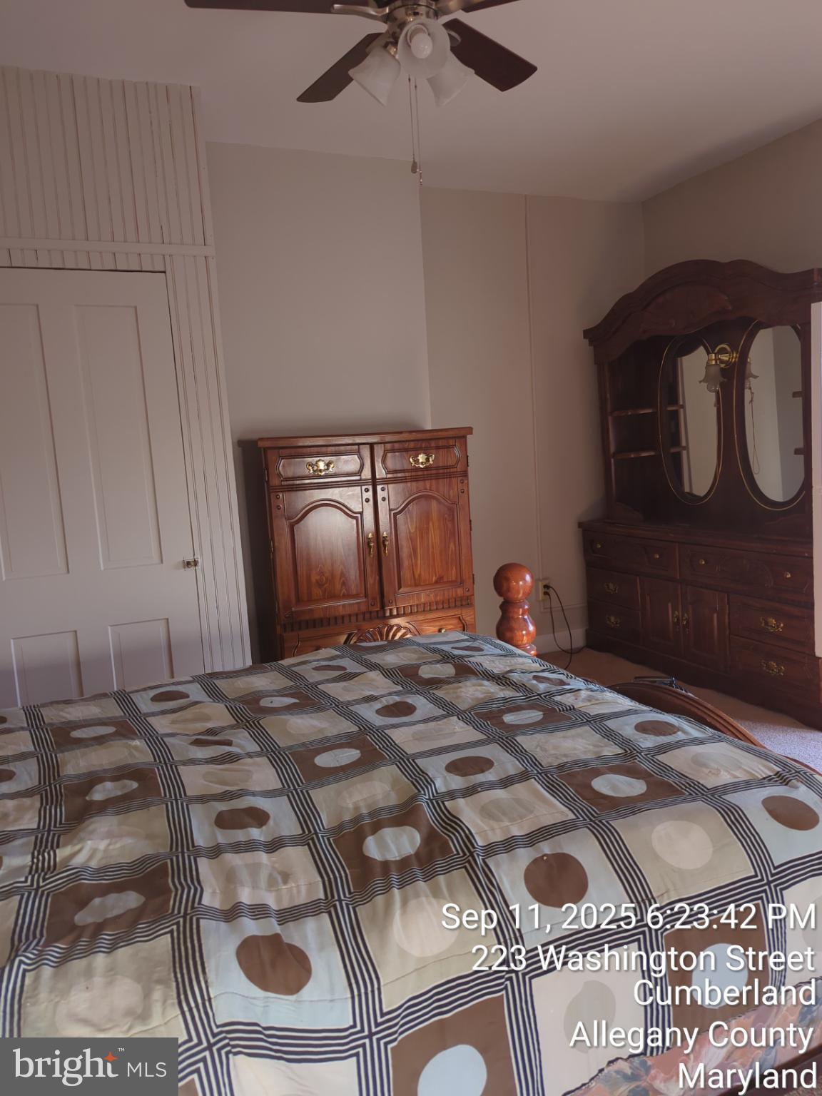 WEST SIDE - Residential