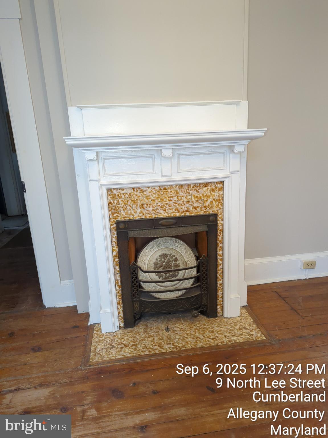 WEST SIDE - Residential