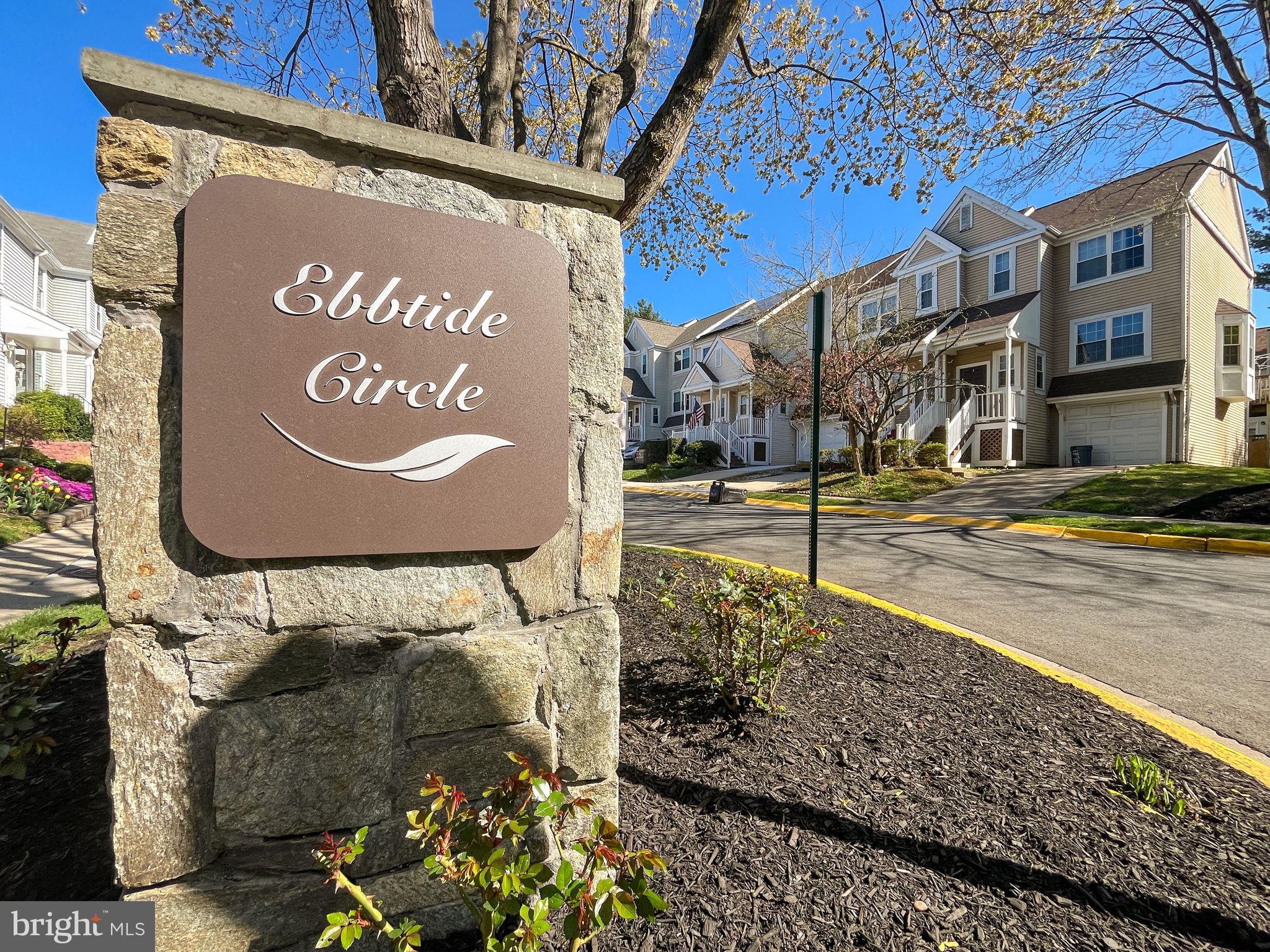 GUNNERS LAKE VILLAGE - Residential