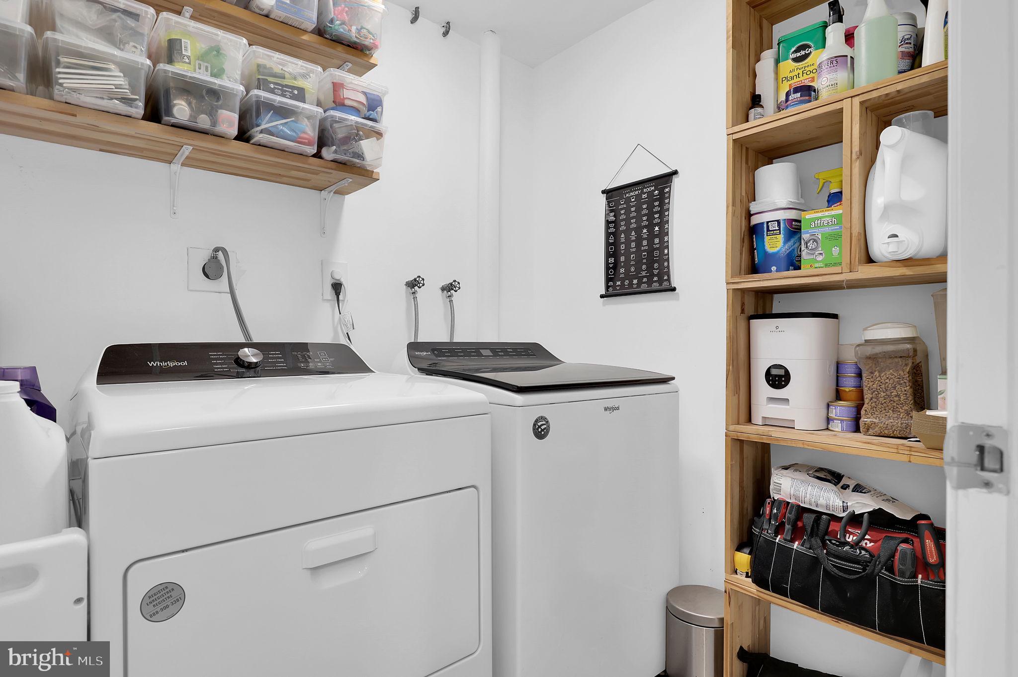 GUNNERS LAKE VILLAGE - Residential