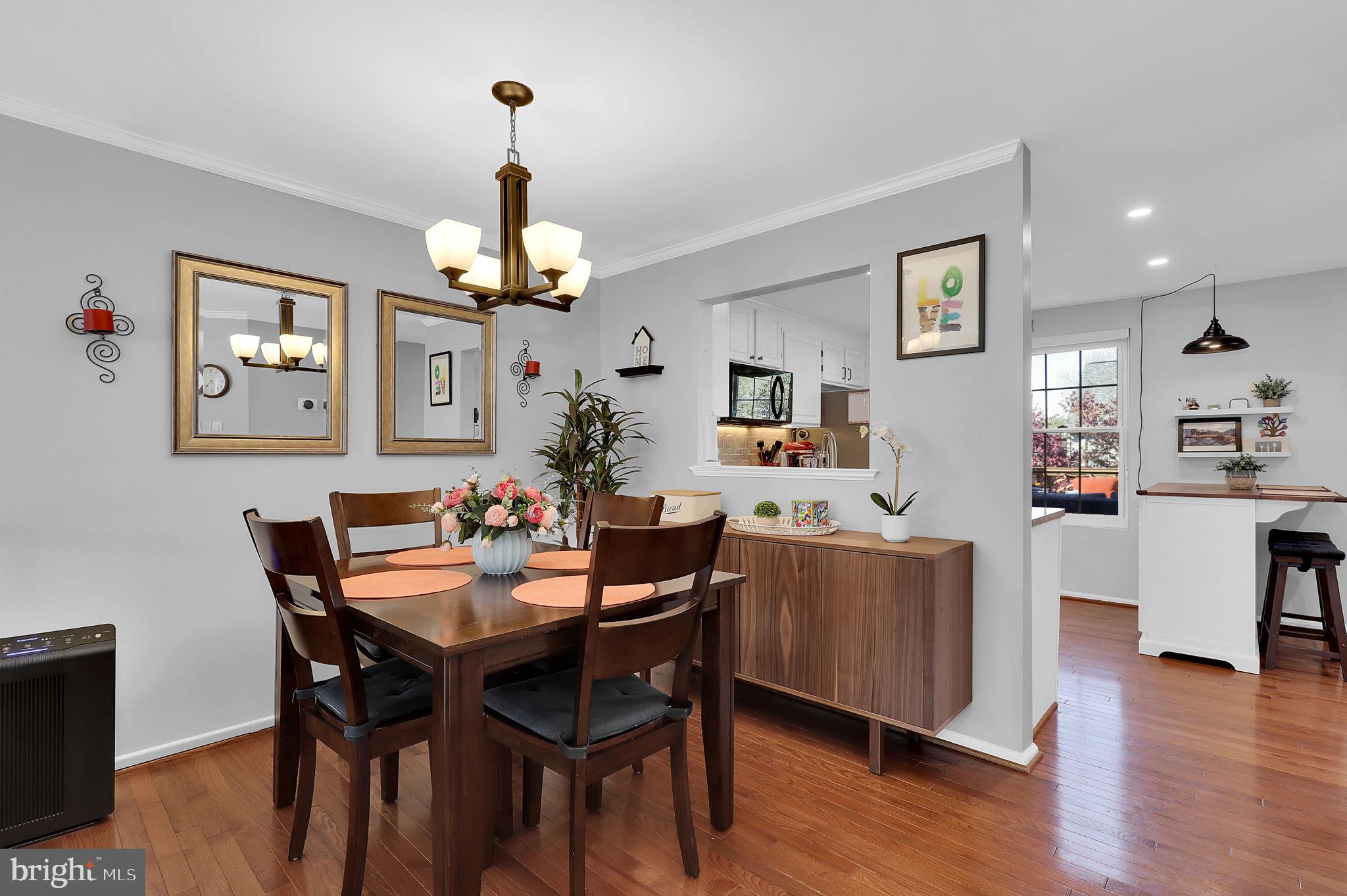 GUNNERS LAKE VILLAGE - Residential