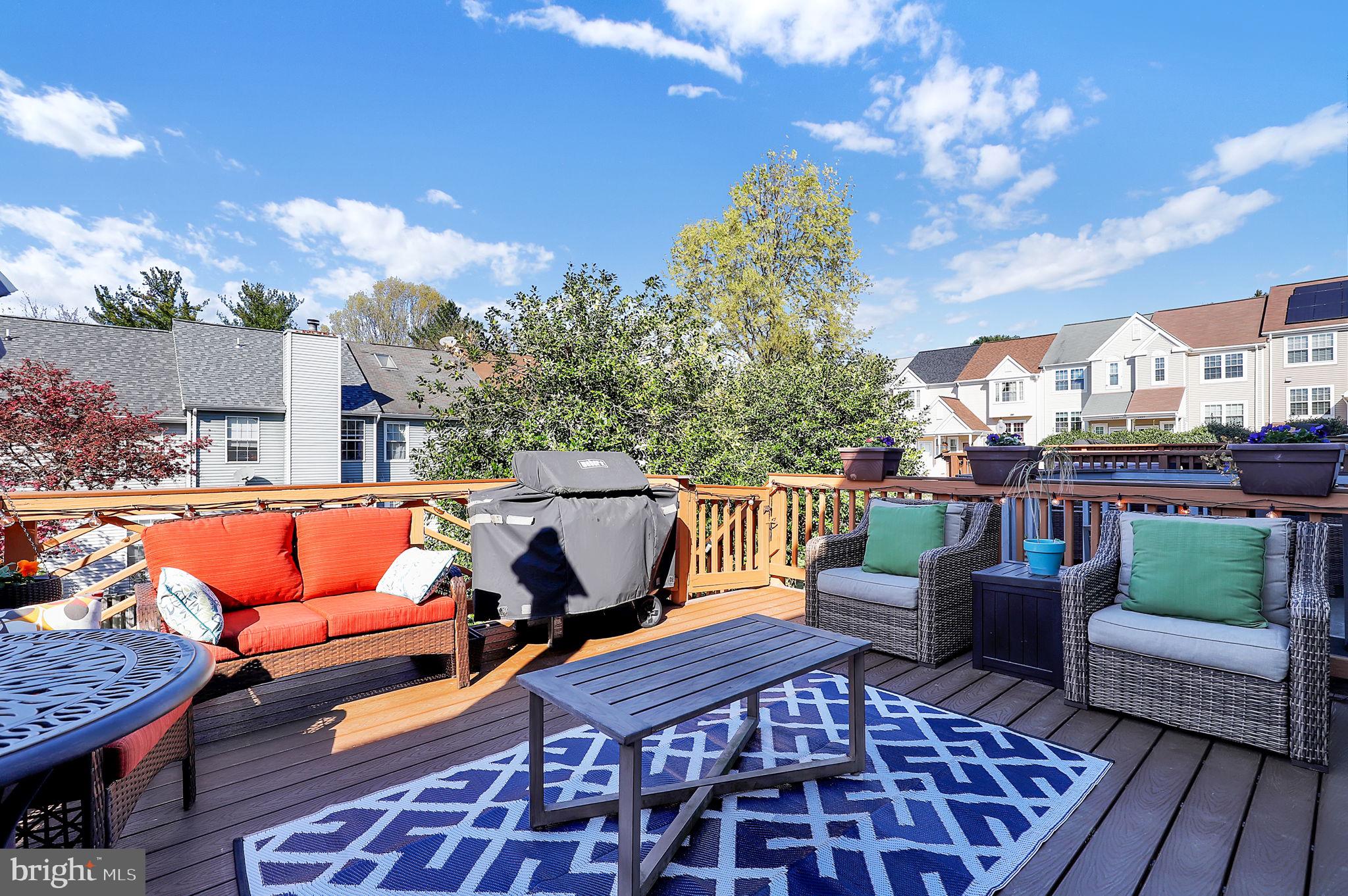 GUNNERS LAKE VILLAGE - Residential