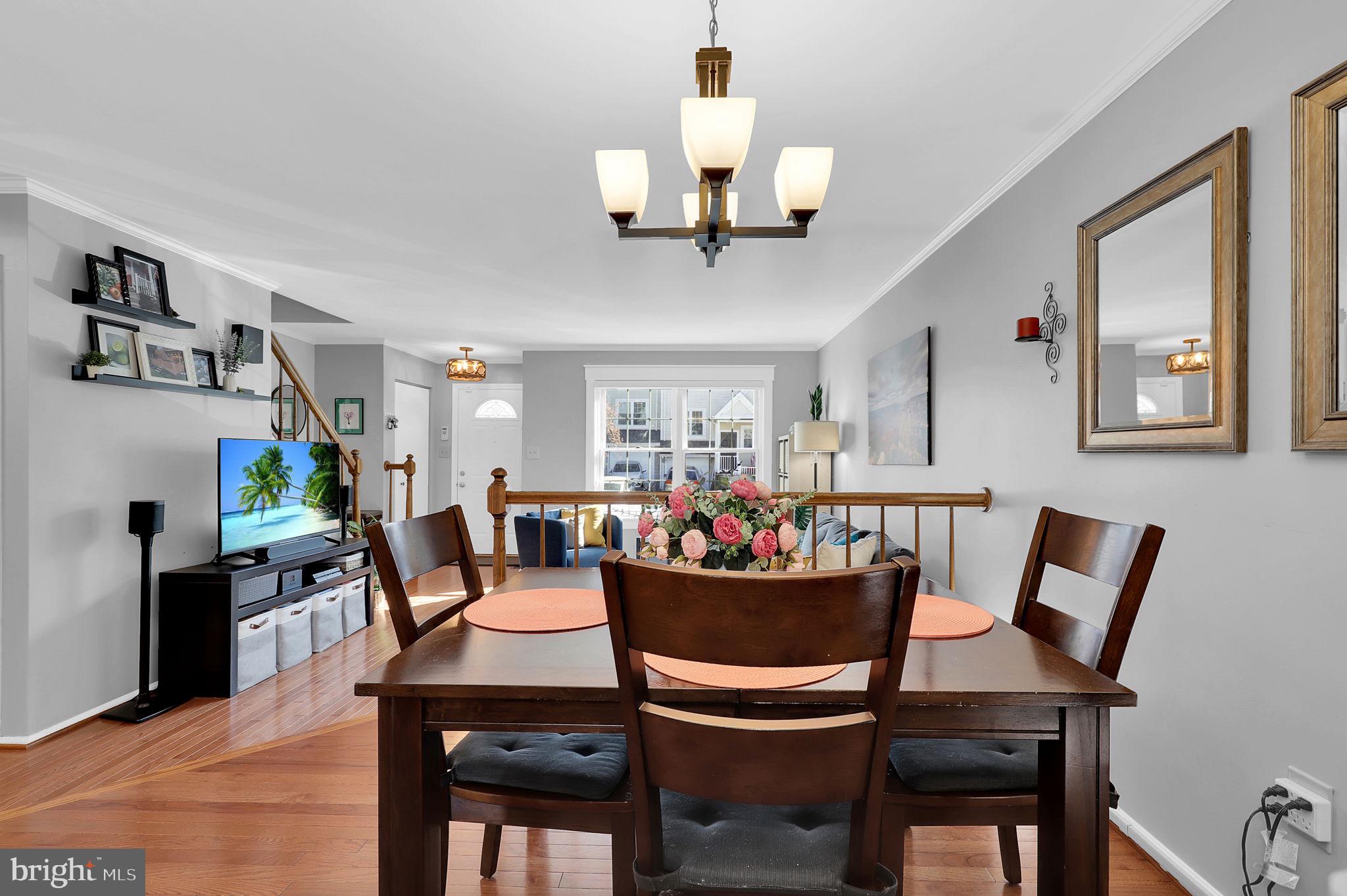 GUNNERS LAKE VILLAGE - Residential