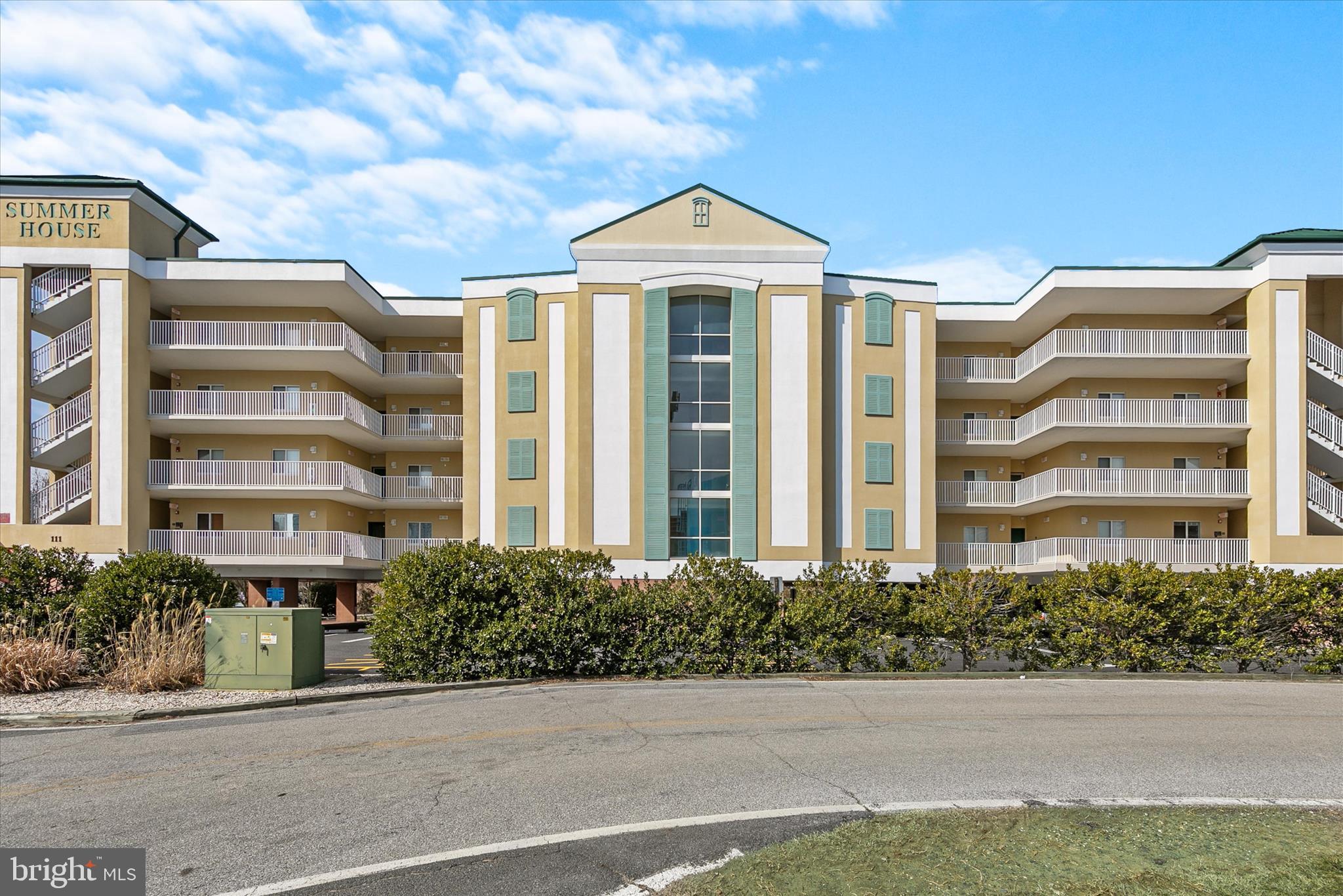 111 100TH STREET 106