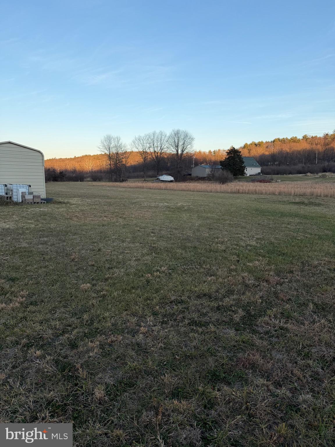 CACAPON RAPIDS - Land