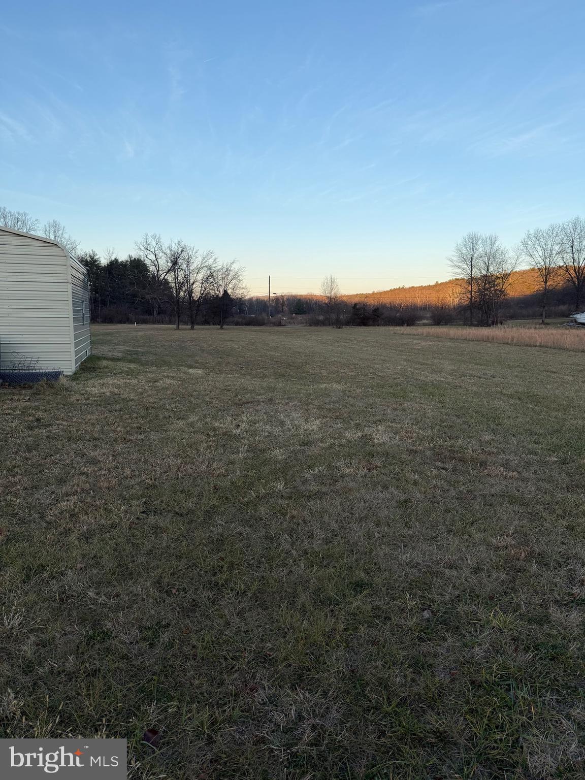 CACAPON RAPIDS - Land